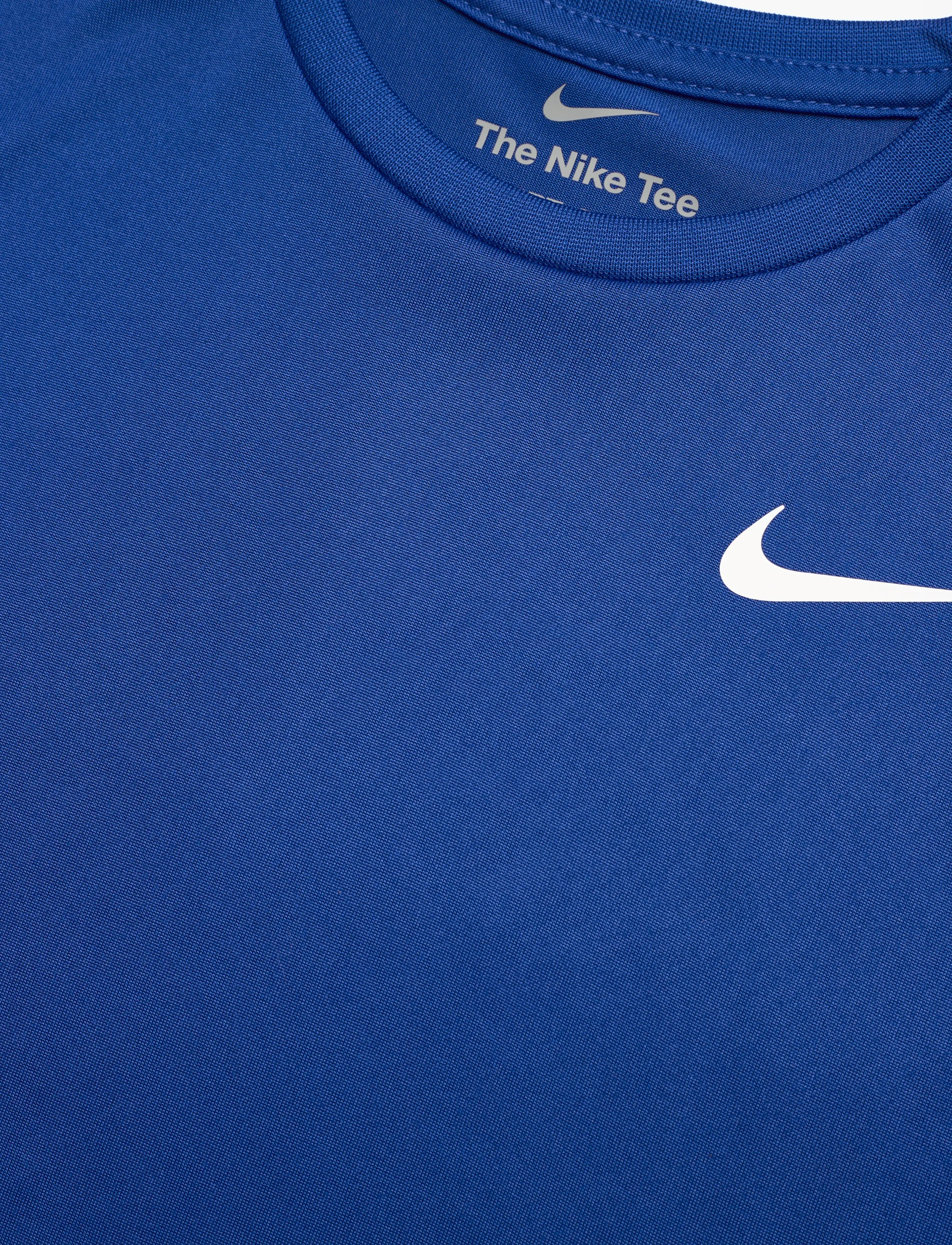 Nike - NIKE DRI-FIT LEGEND SHORT-SLEEVED TEE - sportstoppe - blue - 2