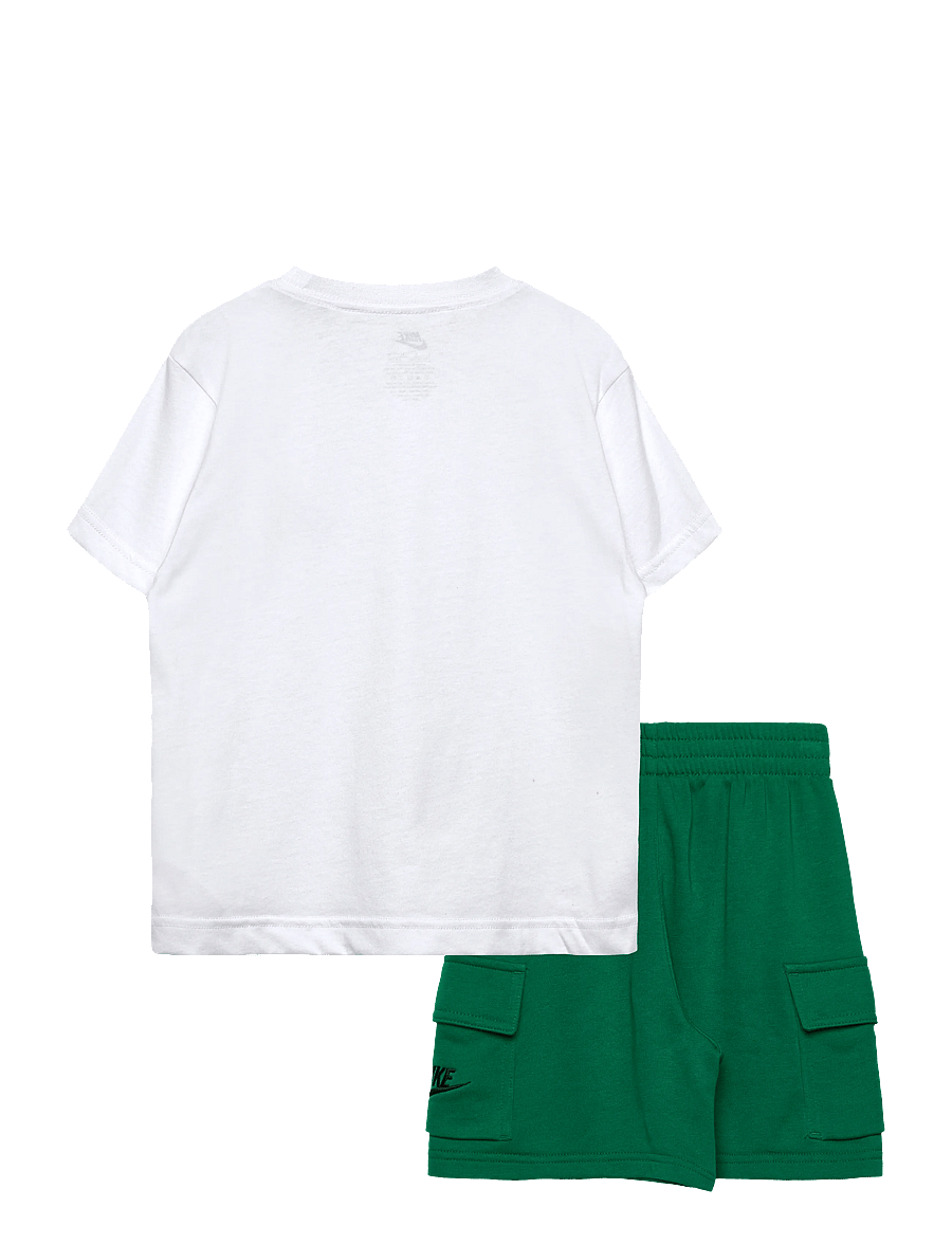 Nike - Nike Sportswear Tee & Short Set - 2-delat set - green - 1