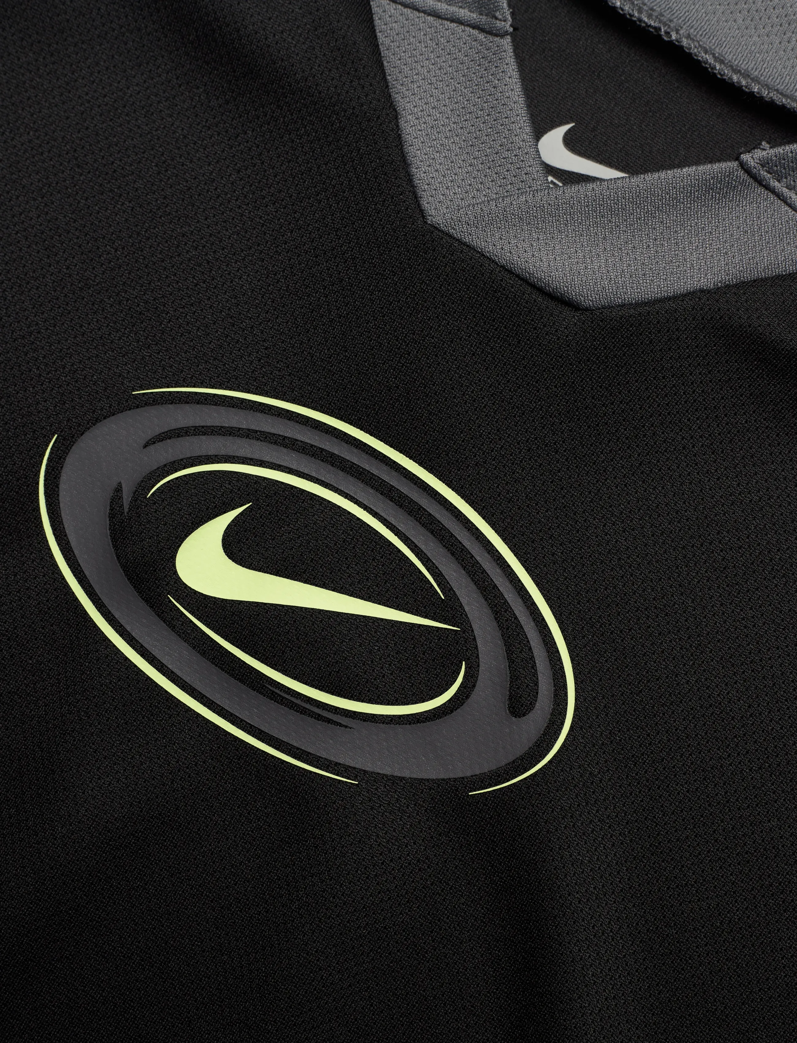 Nike - Nike DRI-FIT Swoosh Love Short - 2-delat set - black - 2