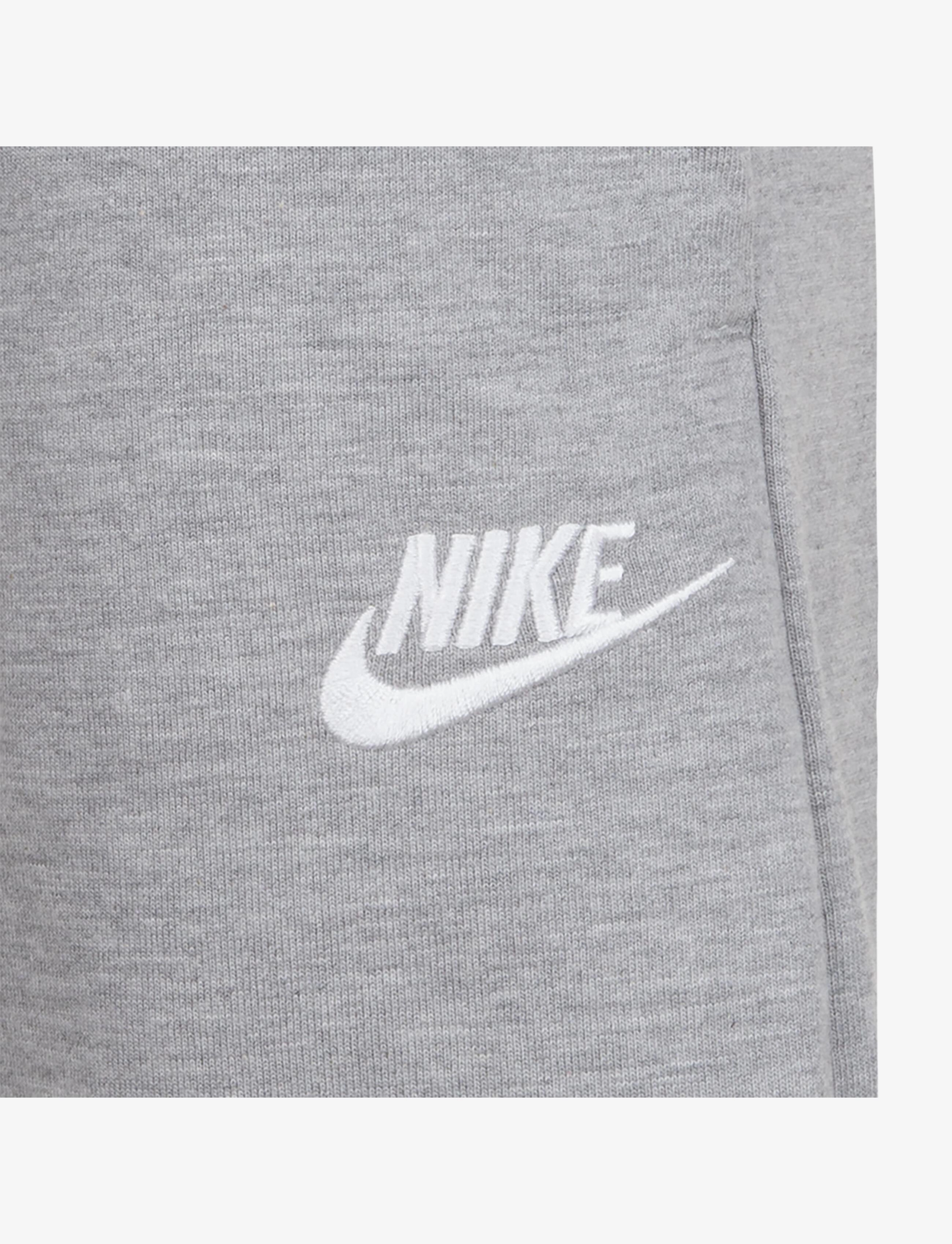 Nike - NIKE CLUB JERSEY SHORT - sweatshorts - dk grey heather - 4