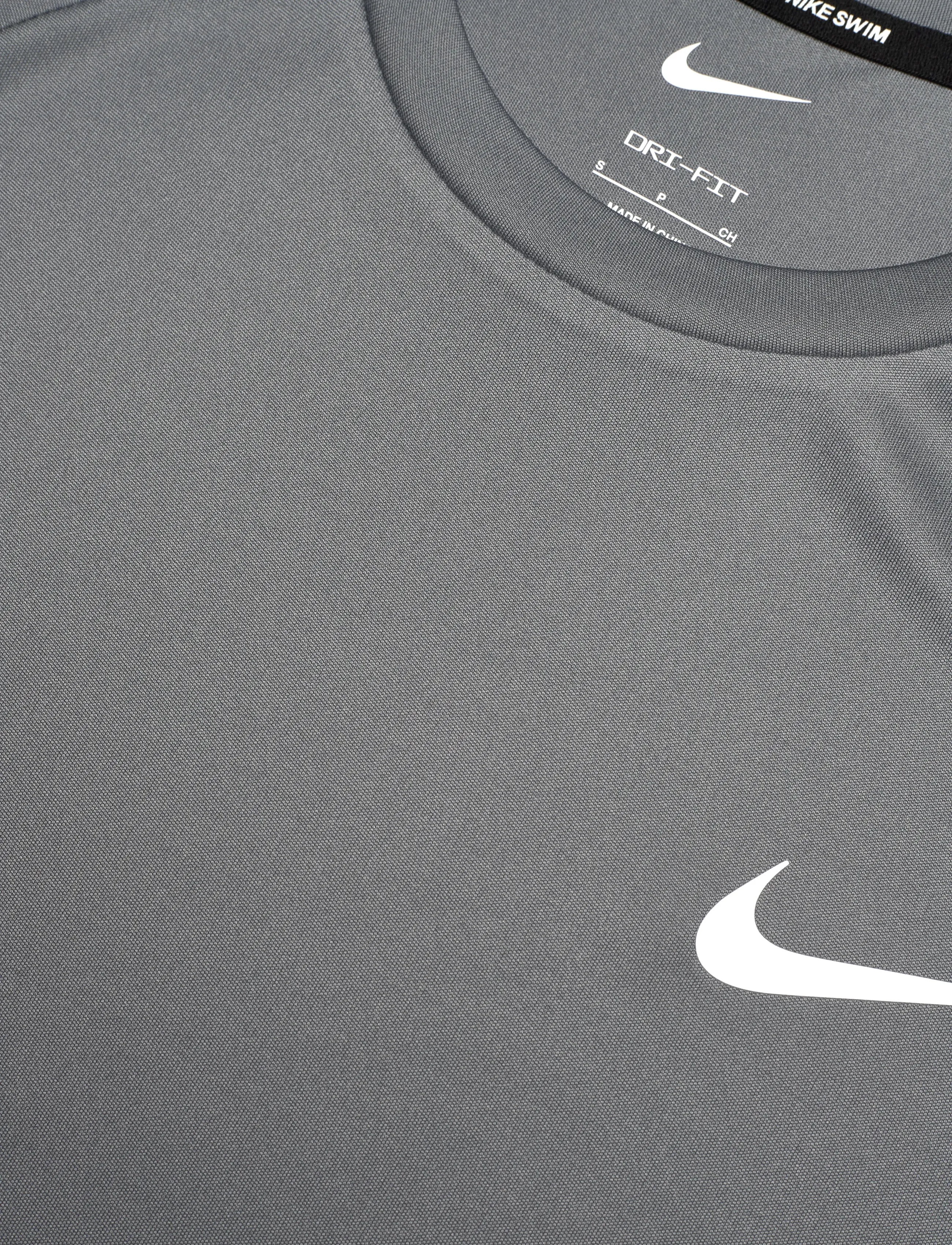 NIKE SWIM - Nike Essential Short Sleeve Hydroguard - t-shirts - cool grey - 5