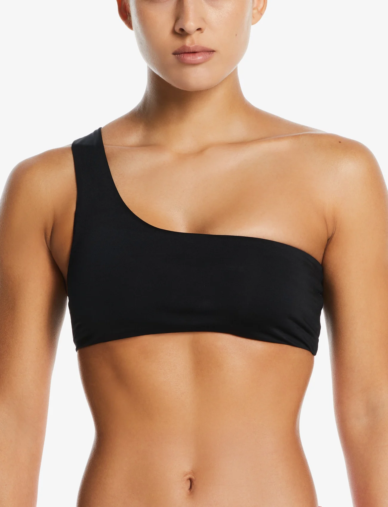 NIKE SWIM - Nike Essential Asymmetrical Bikini Top - bandeau-bikini-oberteile - black - 0