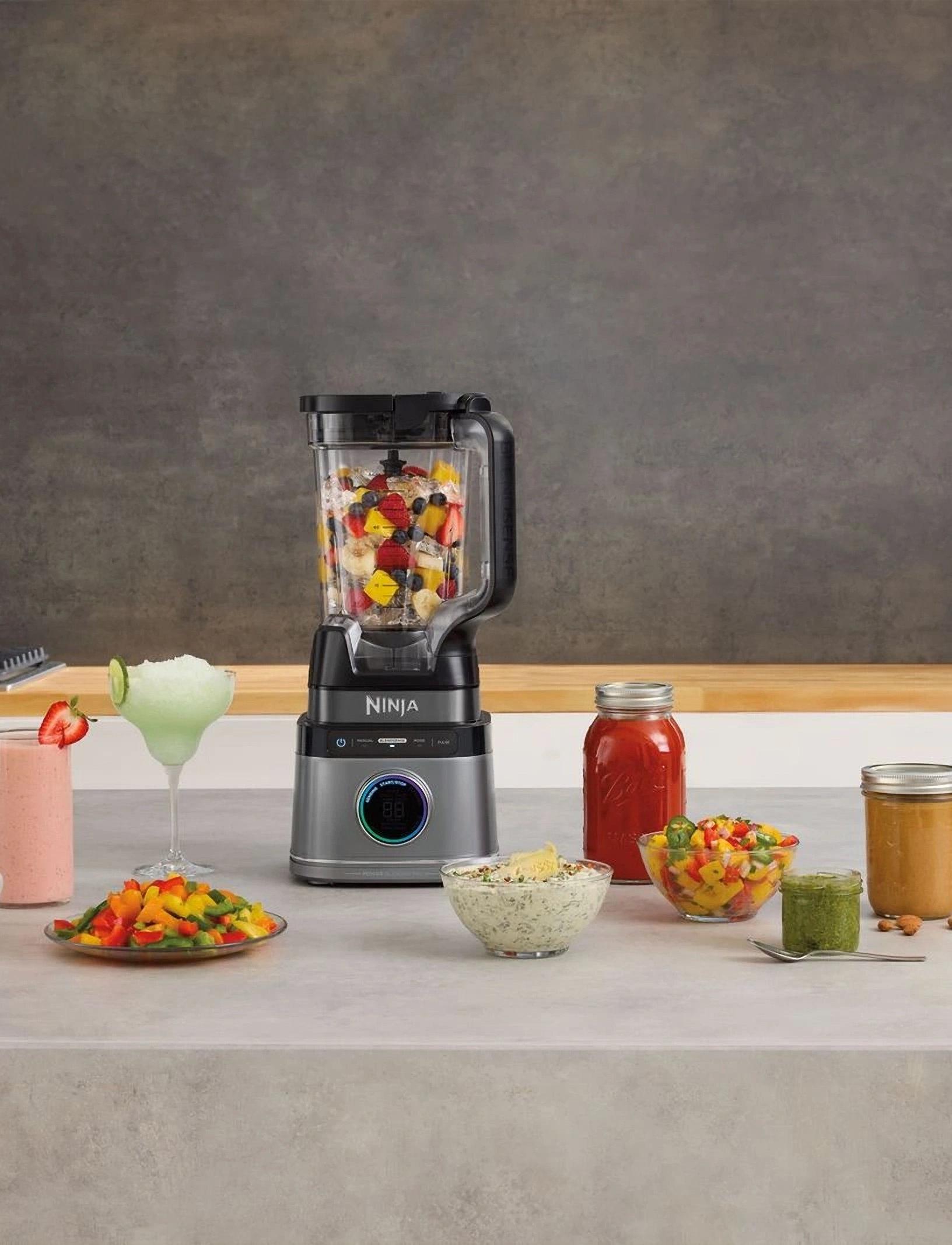 Ninja - Power Blender 2L 1200W - mixers & blenders - black - 2