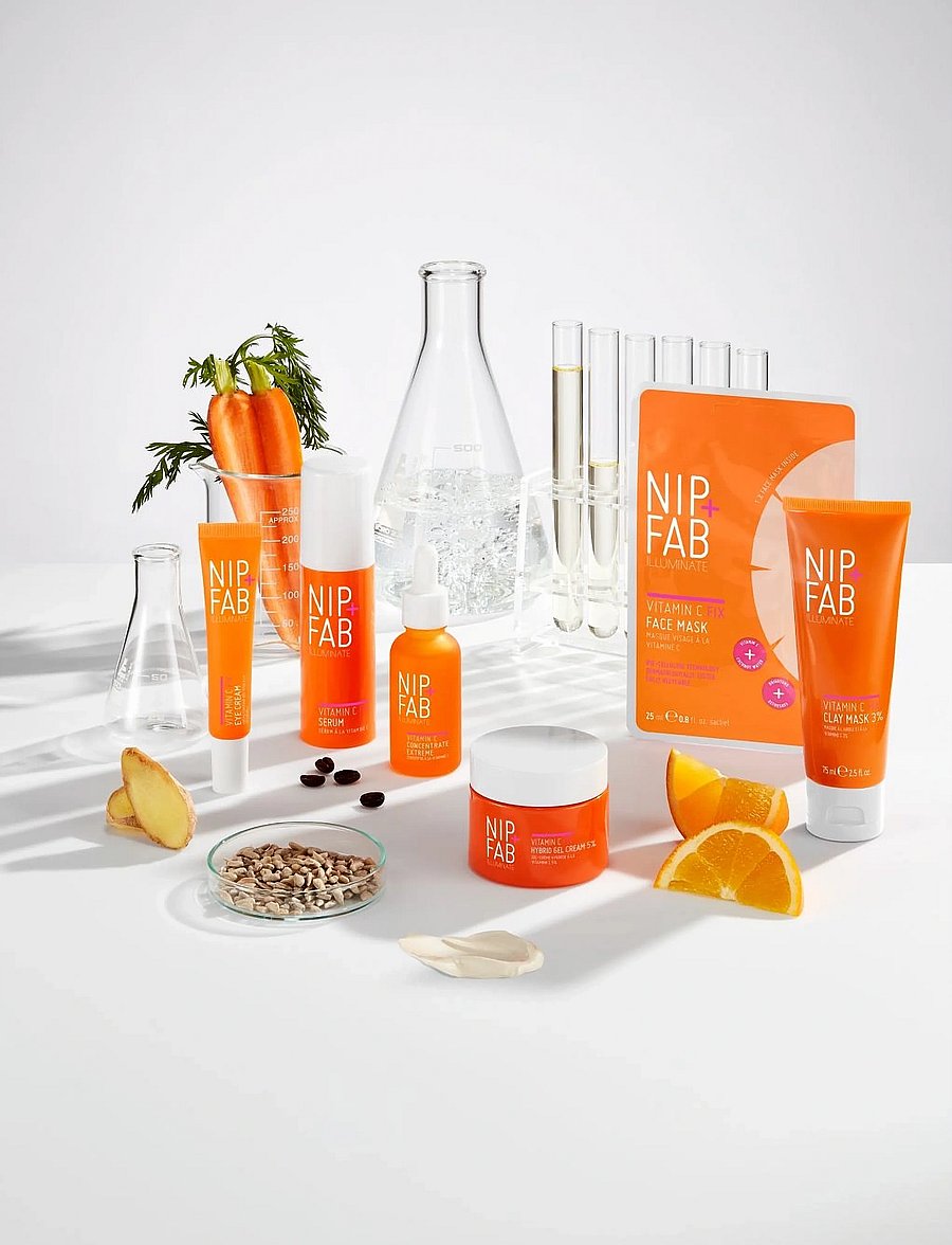 Nip+Fab - Vitamin C Fix Glow Moisturiser SPF 50 - för ansiktet - no color - 1
