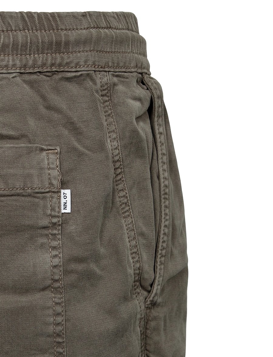 NN.07 - Gregor 1154 Shorts - brown - 2