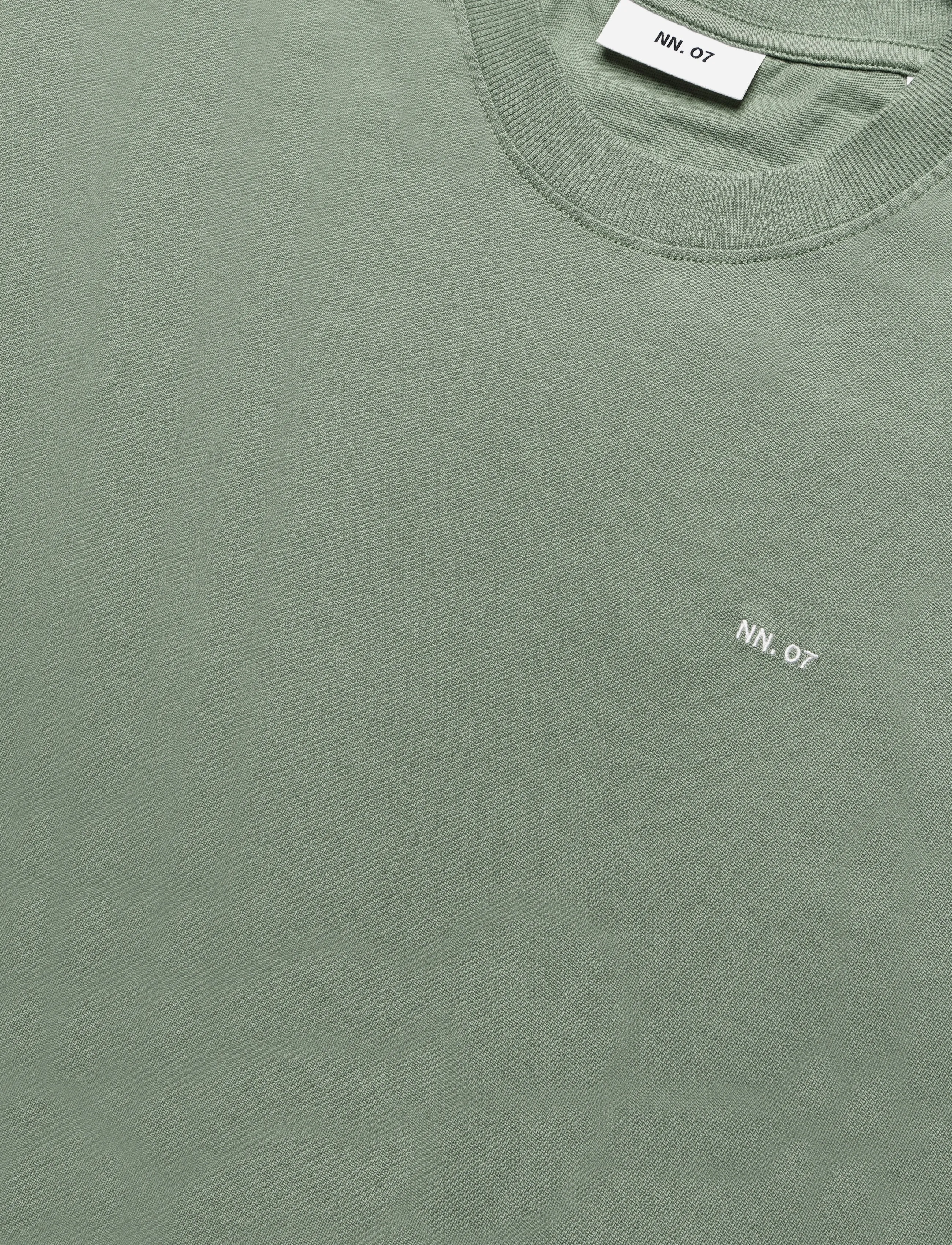 NN.07 - Adam 3209 T-Shirt - kurzärmelige t-shirts - green - 2