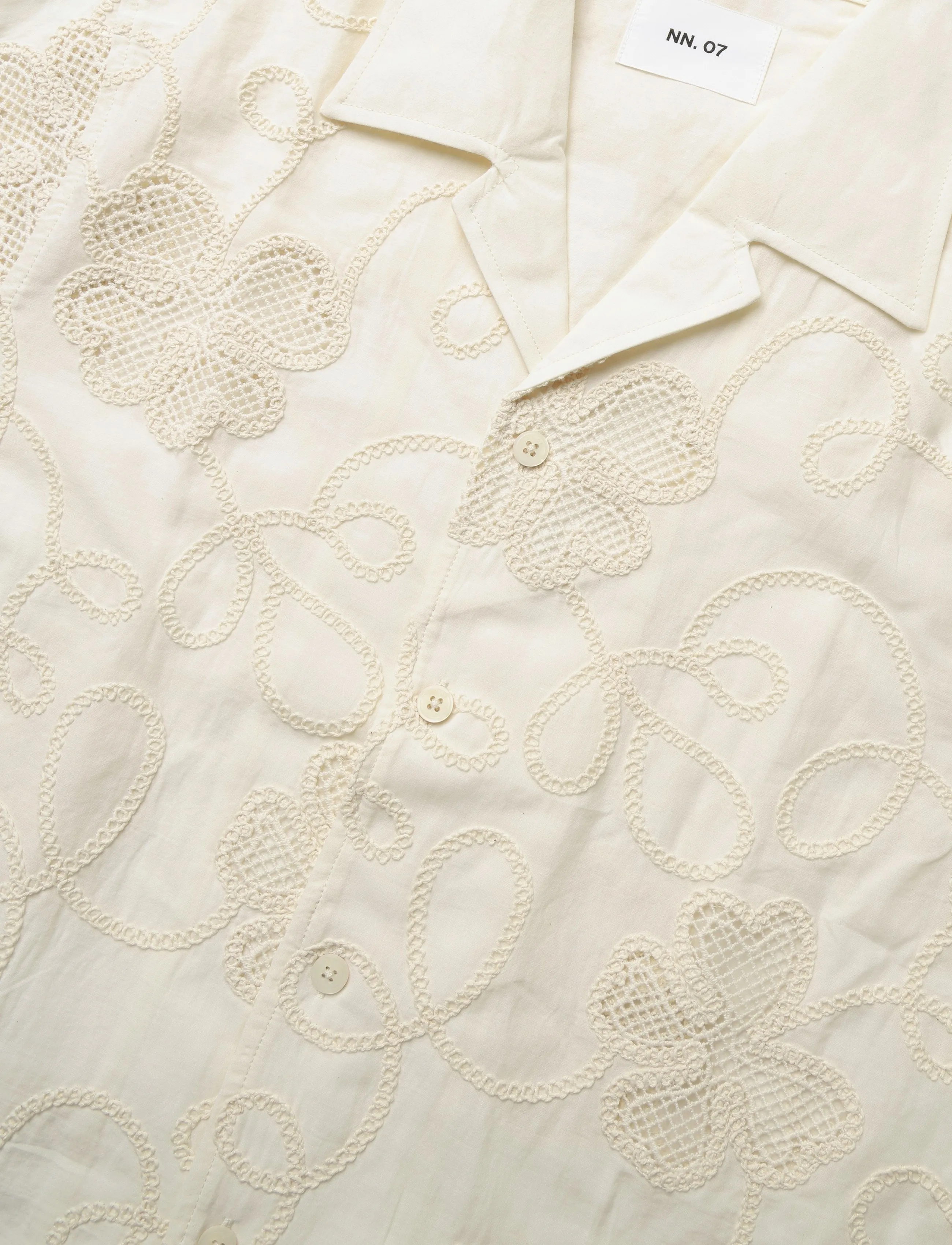 NN.07 - Ben 50049 Shirt - mustriga särgid - cream - 2