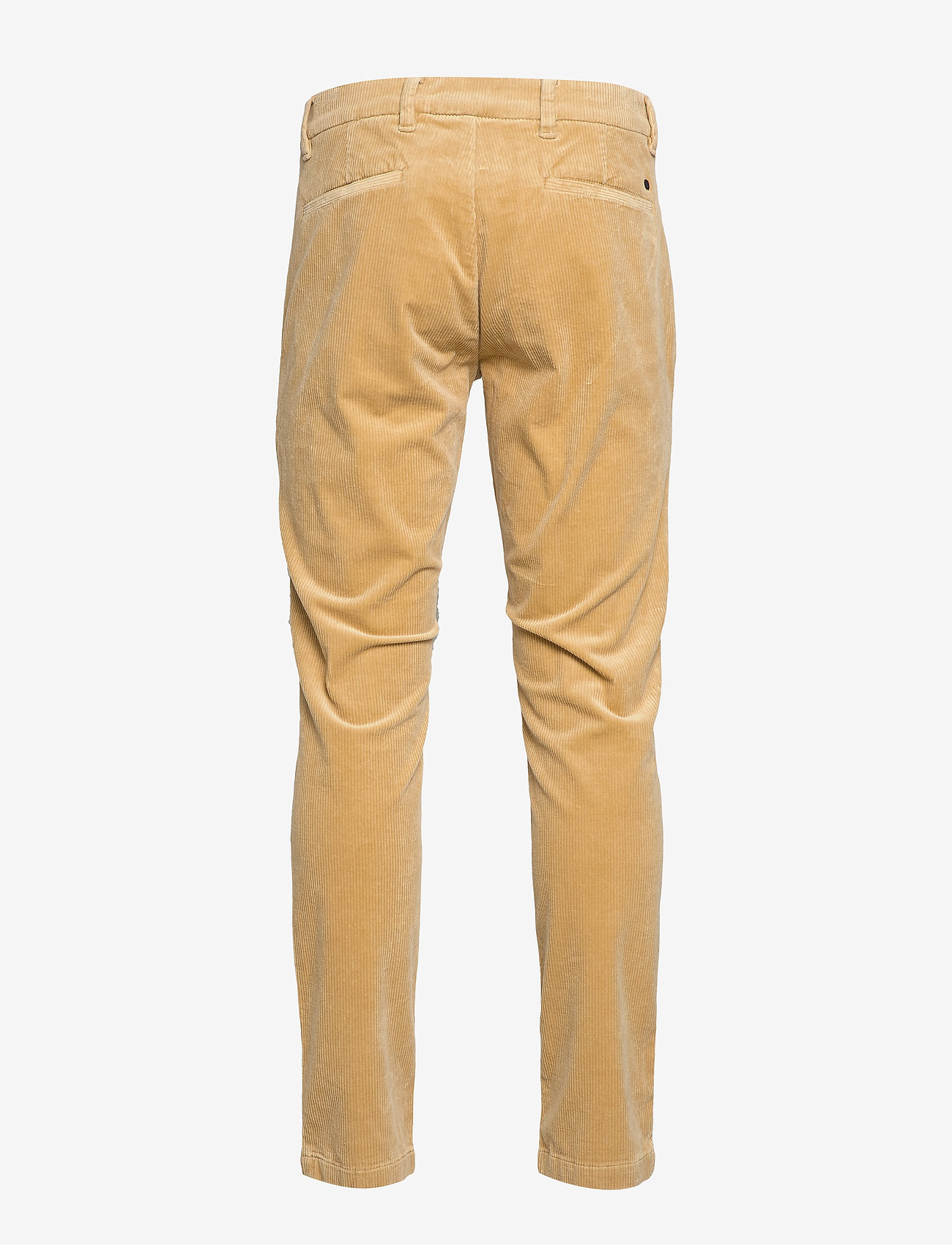 NN07 - Karl 1322 - egg white - 1