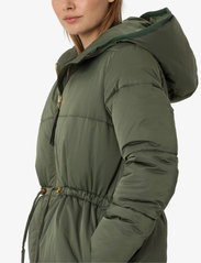 Noa Noa - Light outerwear - winterjassen - army green - 4
