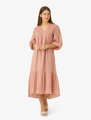 Noa Noa - Dress short sleeve - midi-jurken - cameo brown - 3