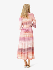 Noa Noa - LiannNN Dress - skjortekjoler - print rose - 4