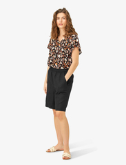 Noa Noa - LaureenNN Blouse - blouses korte mouwen - print black/white/brown - 3