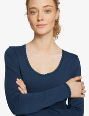 Noa Noa - AlmaNN T-Shirt Long Sleeve - long-sleeved tops - dress blues - 0