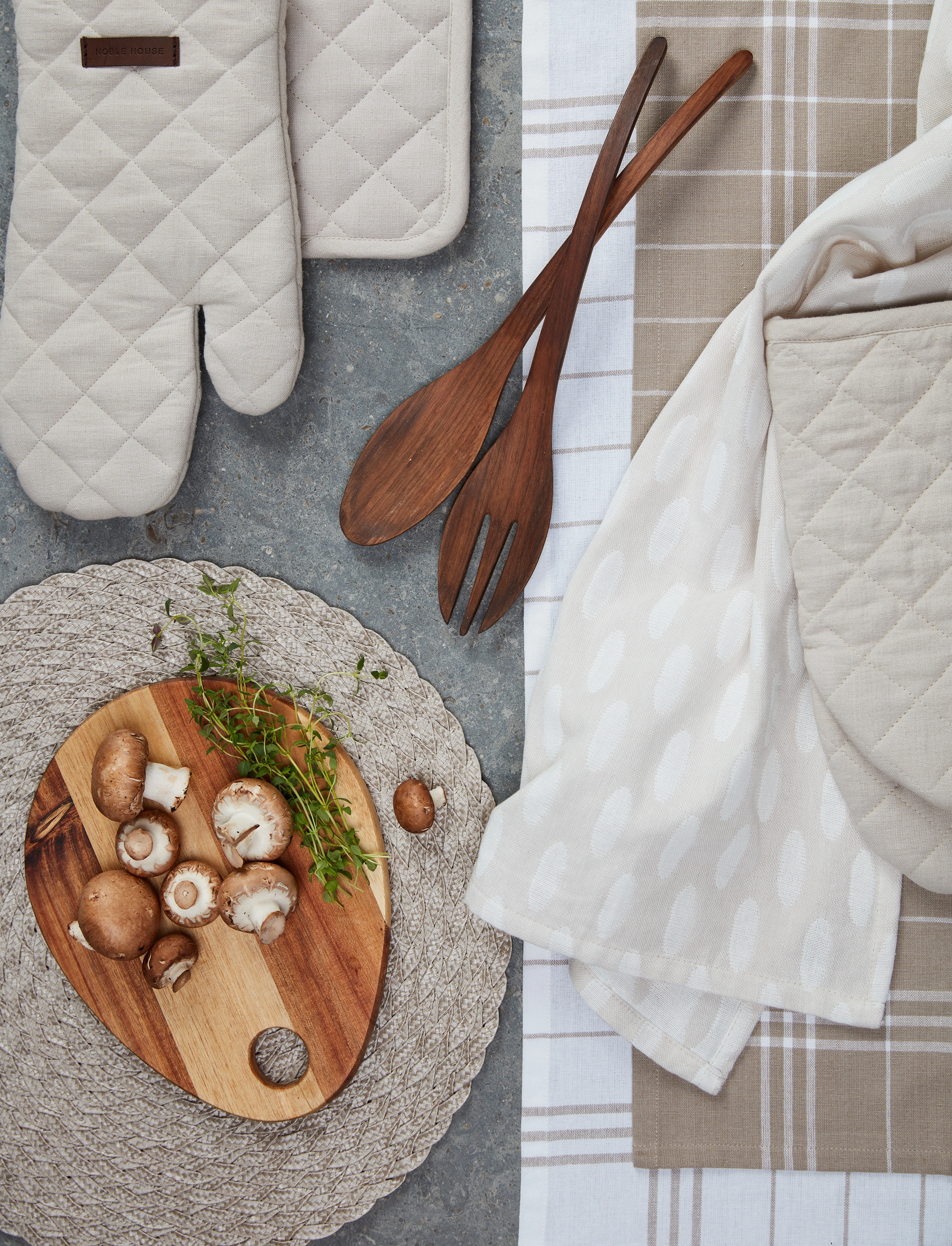 Noble House Bordstablett Tellus, 38 cm x 38, Kitchen Textiles, Beige - Placemats, Homeware