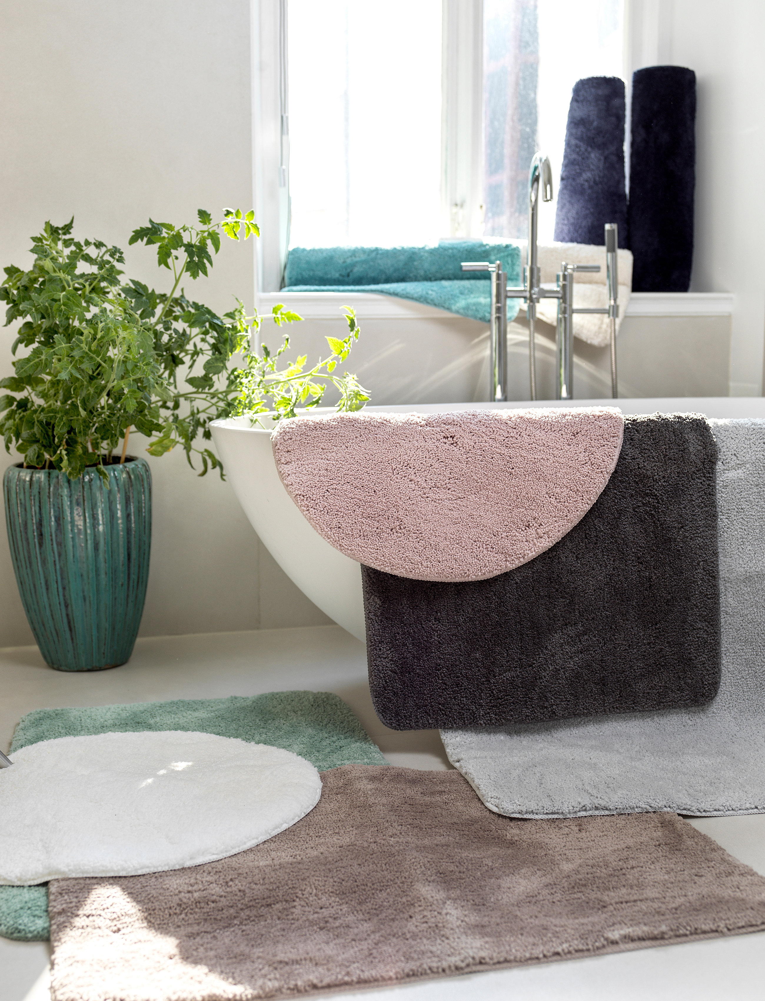 Noble House Bath Mat Cooper, Ø 60 cm, Rugs & Carpets, Weiß - Rugs, Homeware