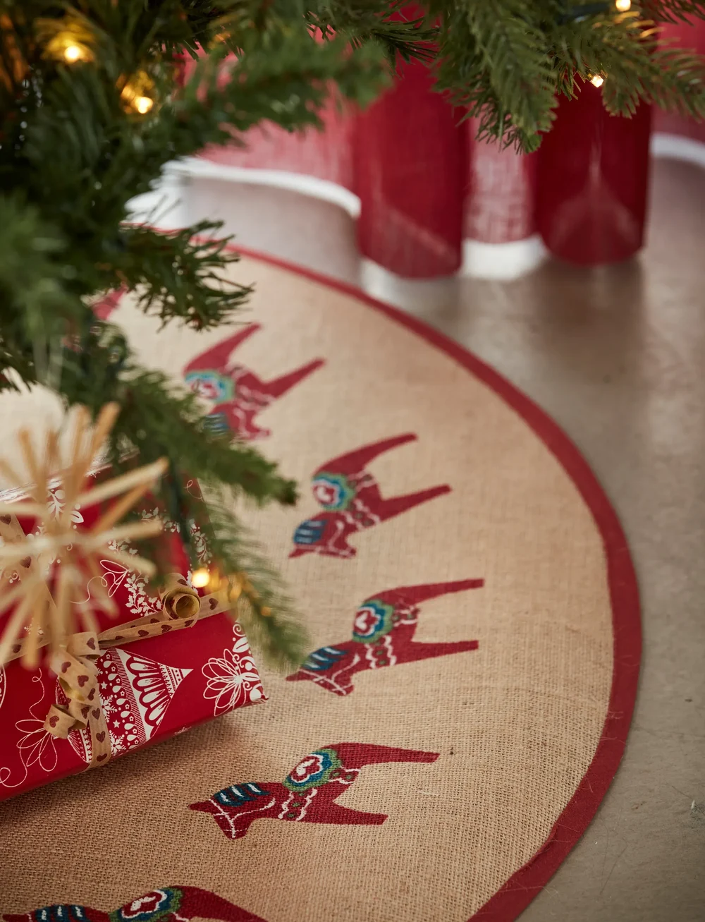 Noble House - CARPET X-MAS DALA - køb efter pris - dala - 1