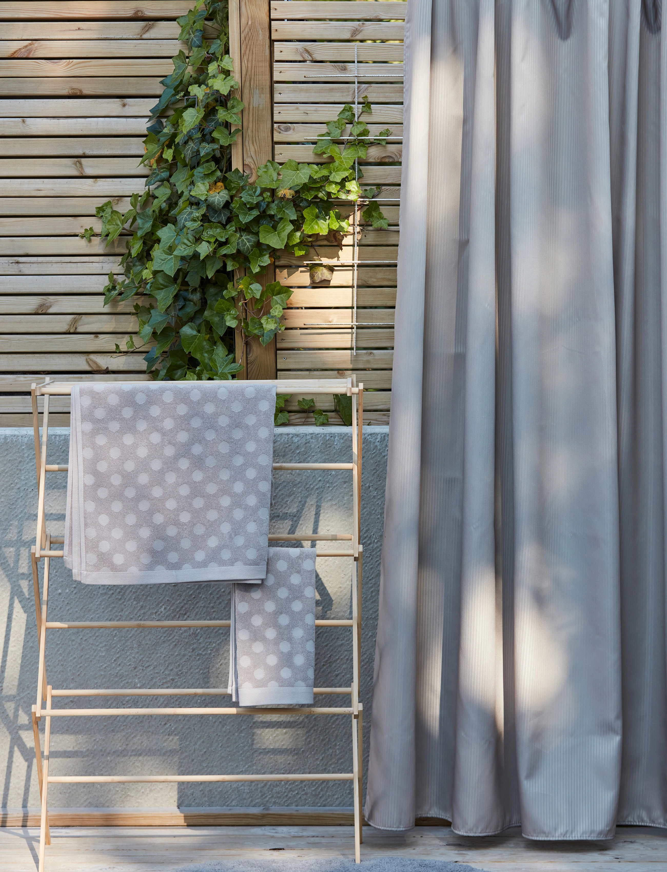 Noble House Brusegardin Stripe, 180X200 cm x 2.3, Bathroom Textiles, Beige - Shower Curtains, Homeware