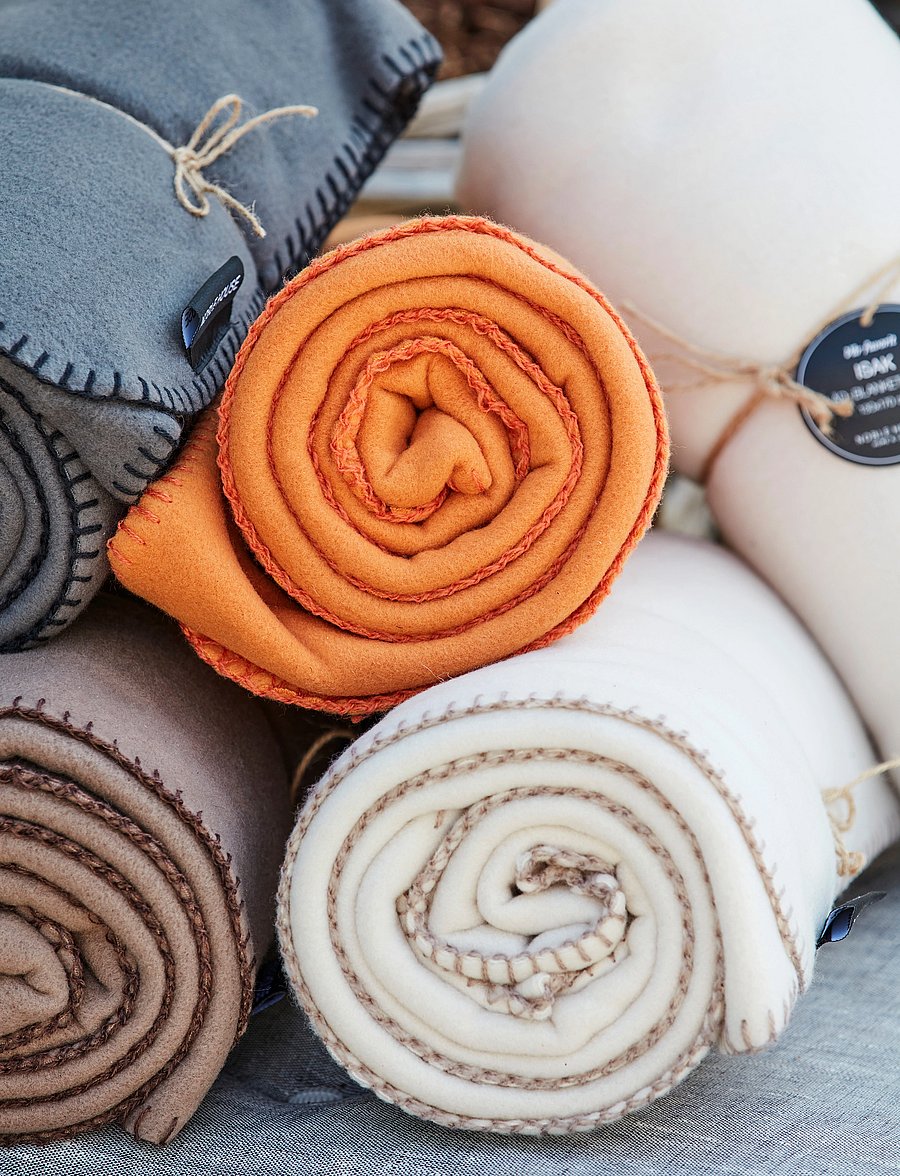 Noble House - BLANKET FLEECE ISAK - pleedid - sand - 2