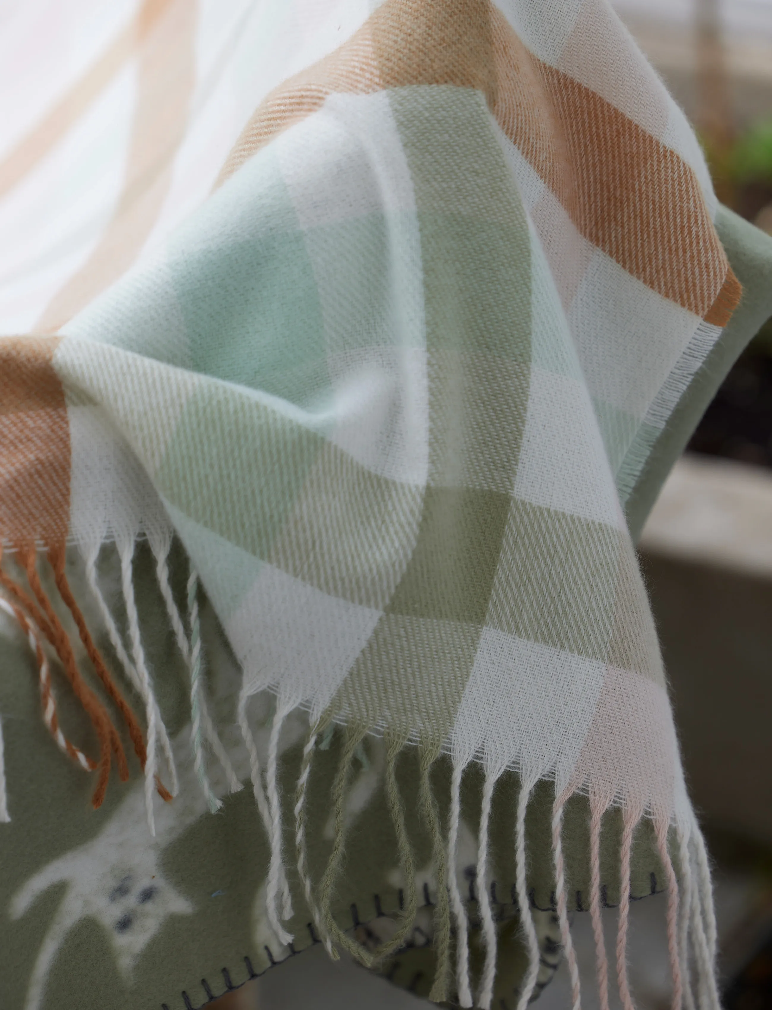 Noble House - BLANKET ESTER MIX COL 125x150 - pleedid - multicolour - 3
