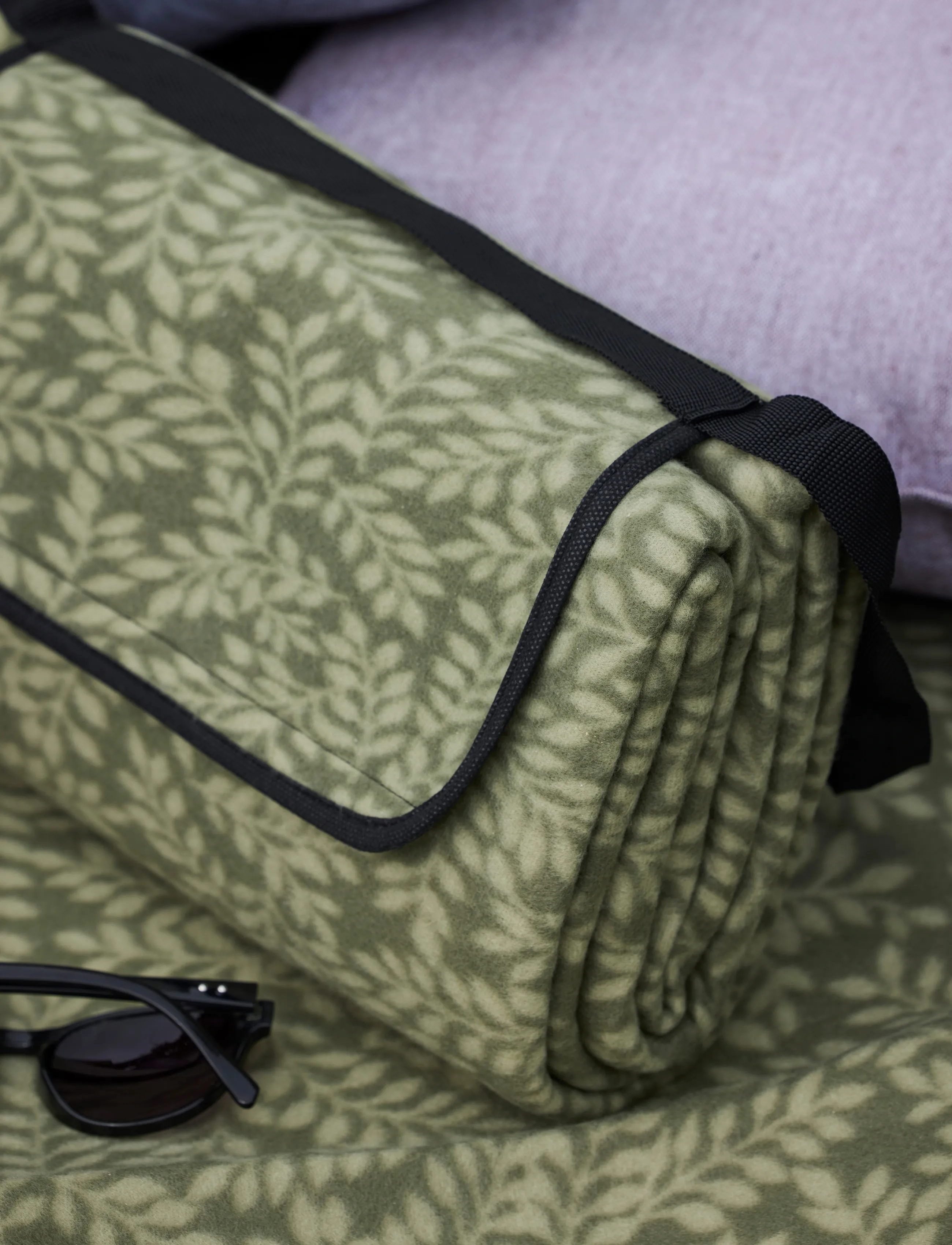 Noble House - PICNIC BLANKET 125 X150 CM - picnictilbehør - leaf - 2