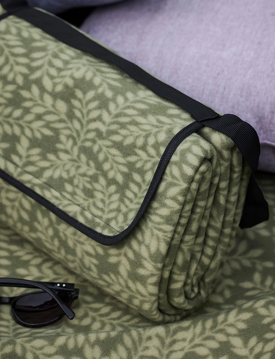 Noble House - PICNIC BLANKET 125 X150 CM - piknikutarvikud - leaf - 2