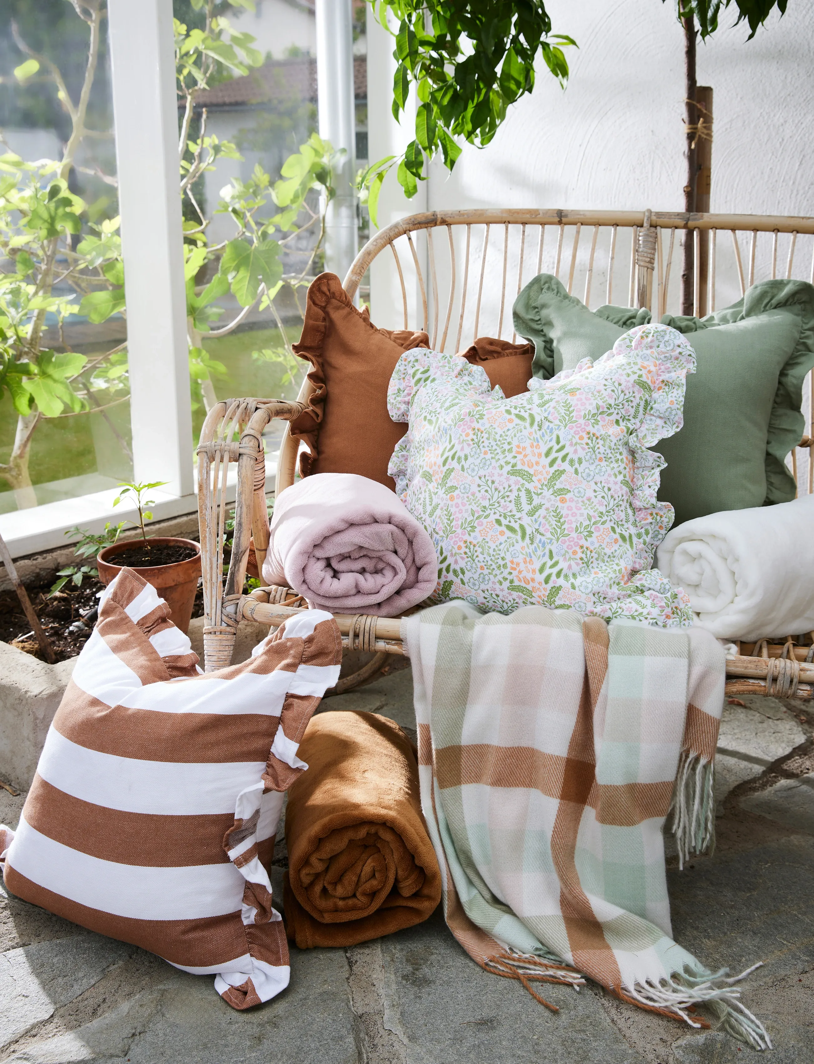 Noble House Pudebetræk Karin Blom 45X45, 45X45 cm, Cushions & Blankets, Grün - Cushion Covers, Homeware