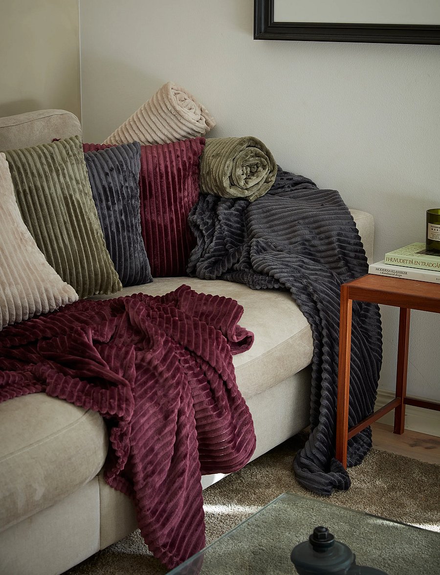 Noble House - BLANKET ROBBAN KHAKI GREEN 125x150 - decken - khaki green - 2