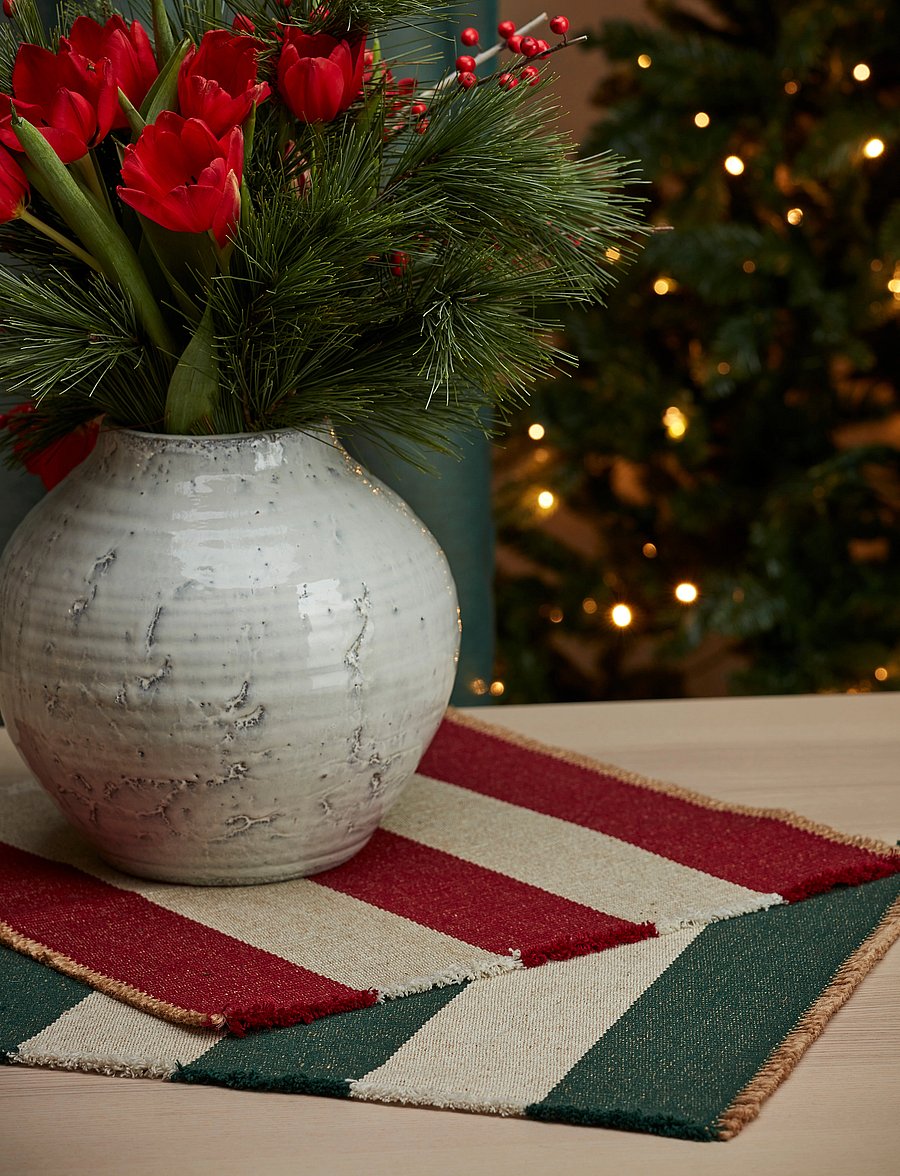 Noble House - PLACE MAT JUTE STRIPE 2-P - platzdeckchen - red - 0