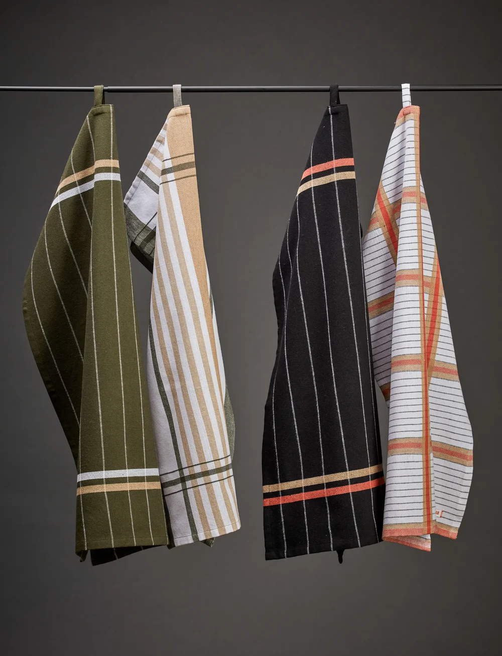 Noble House - KITCHEN TOWEL BEATA GRS - keittiöpyyhkeet - black - 2