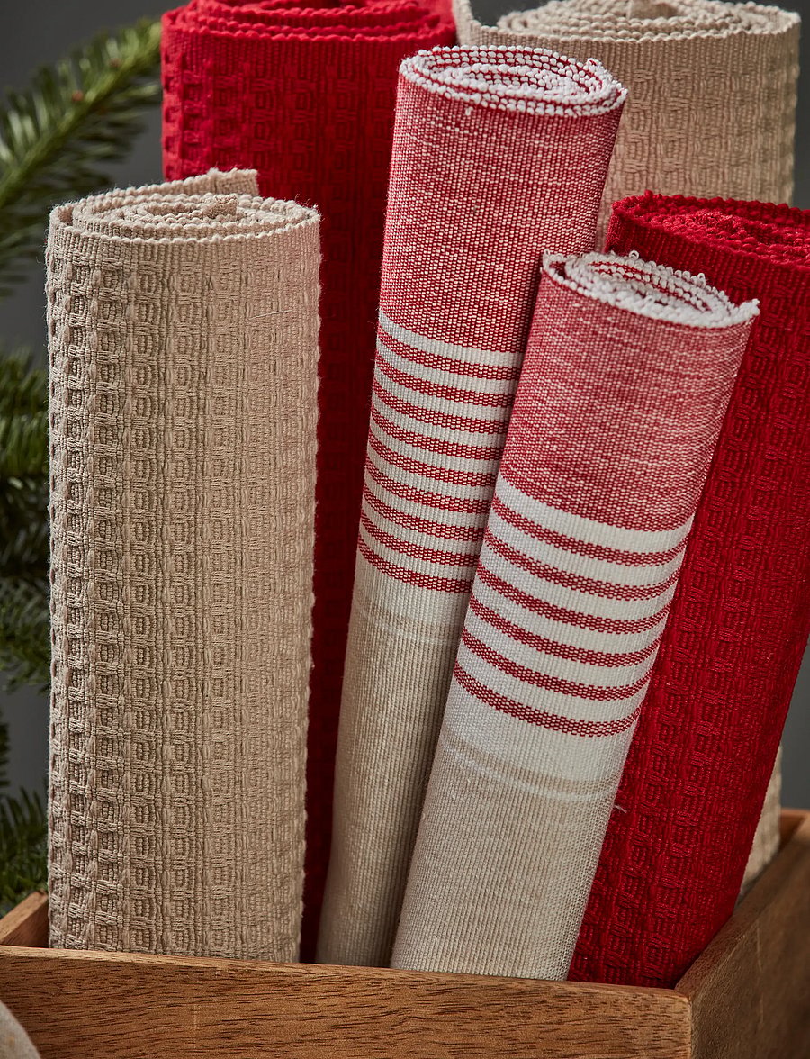 Noble House - RUNNER X-MAS STRIPE - weihnachtstextilien - red - 2