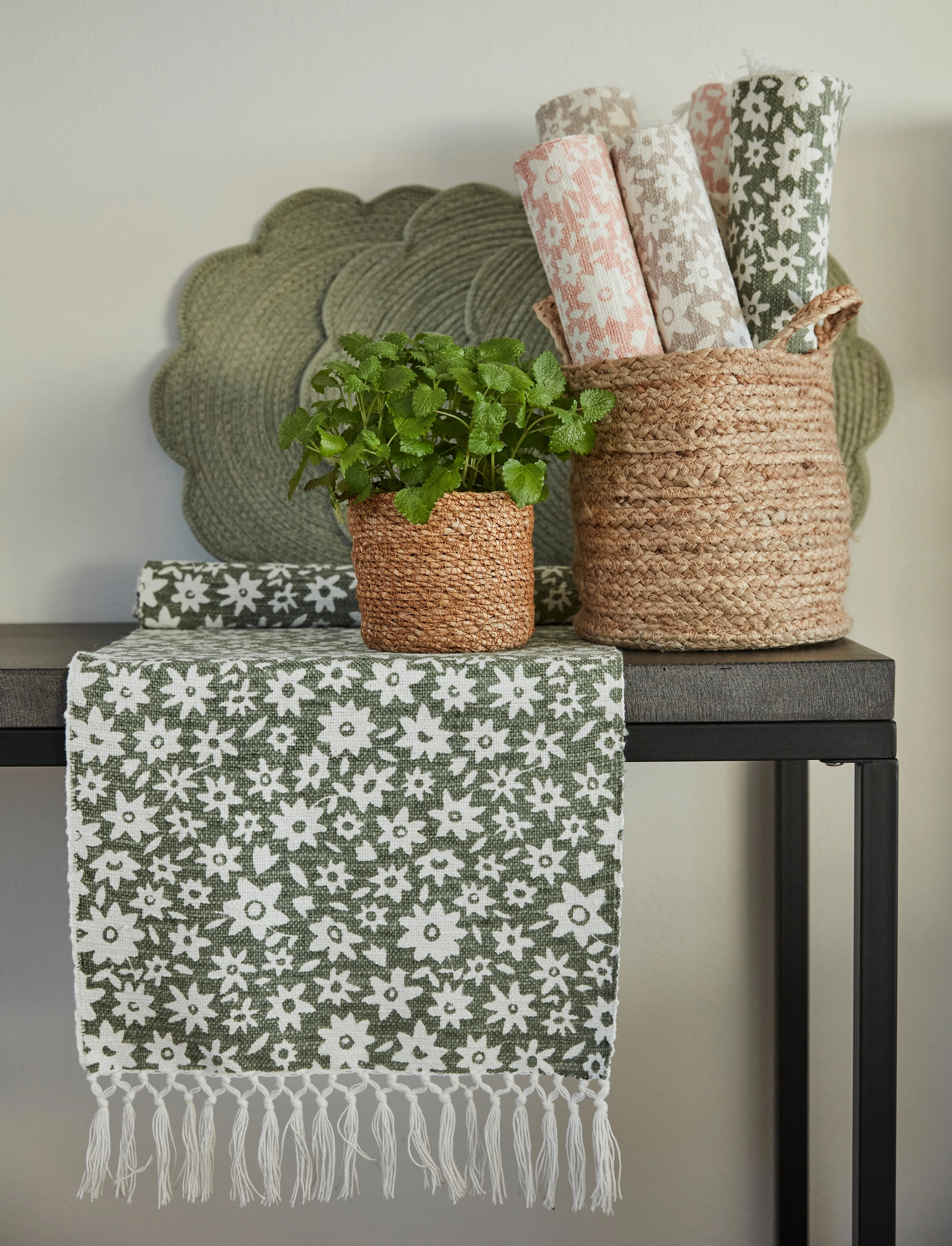 Noble House Løber Mia L. Beige 35X110, 35X110 cm, Kitchen Textiles, Grün - Tablecloths & Table Runners, Homeware