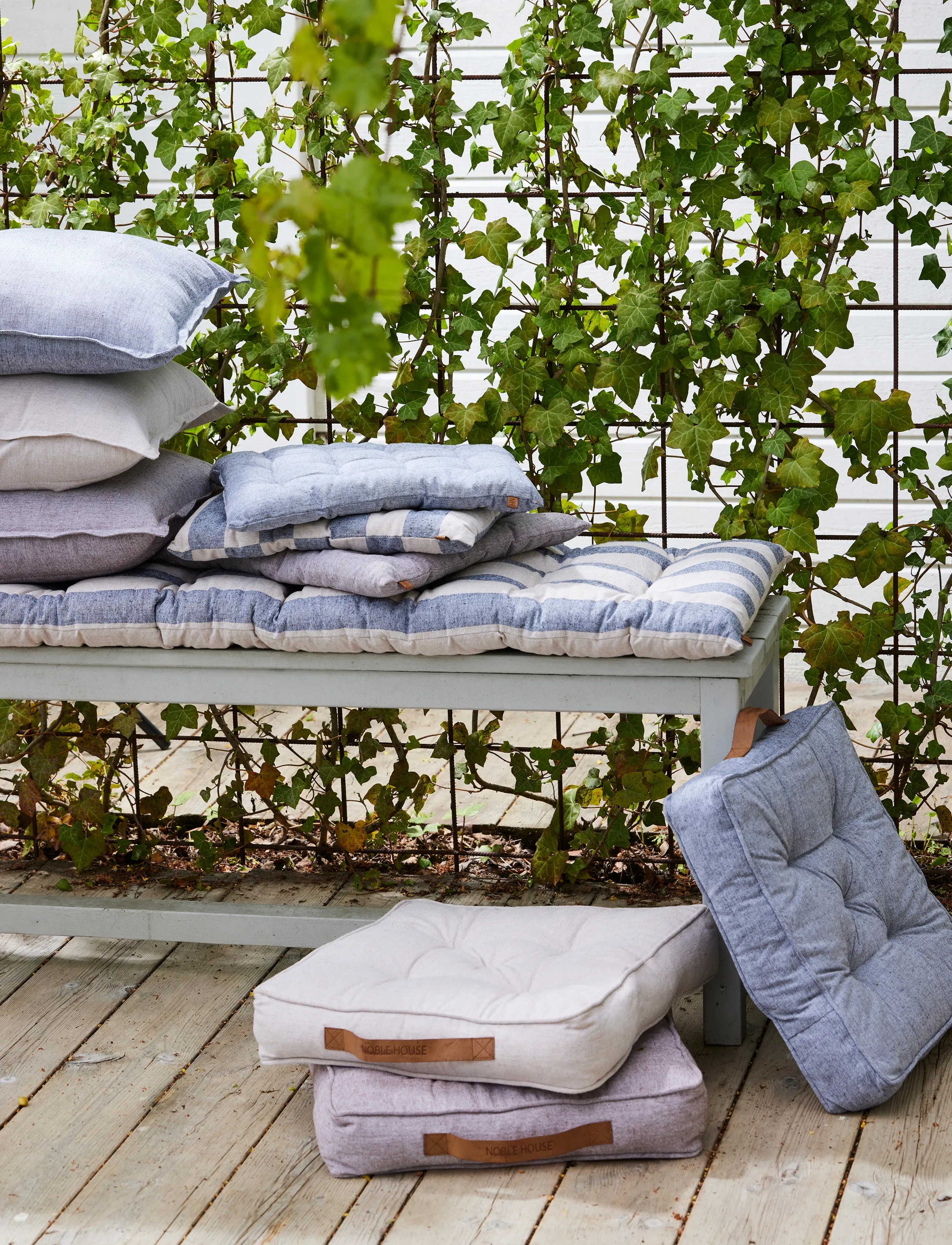 Noble House Stolspude Adrian Box Sort 40X40, 40X40 cm, Textiles, Beige - Seat Pads, Homeware