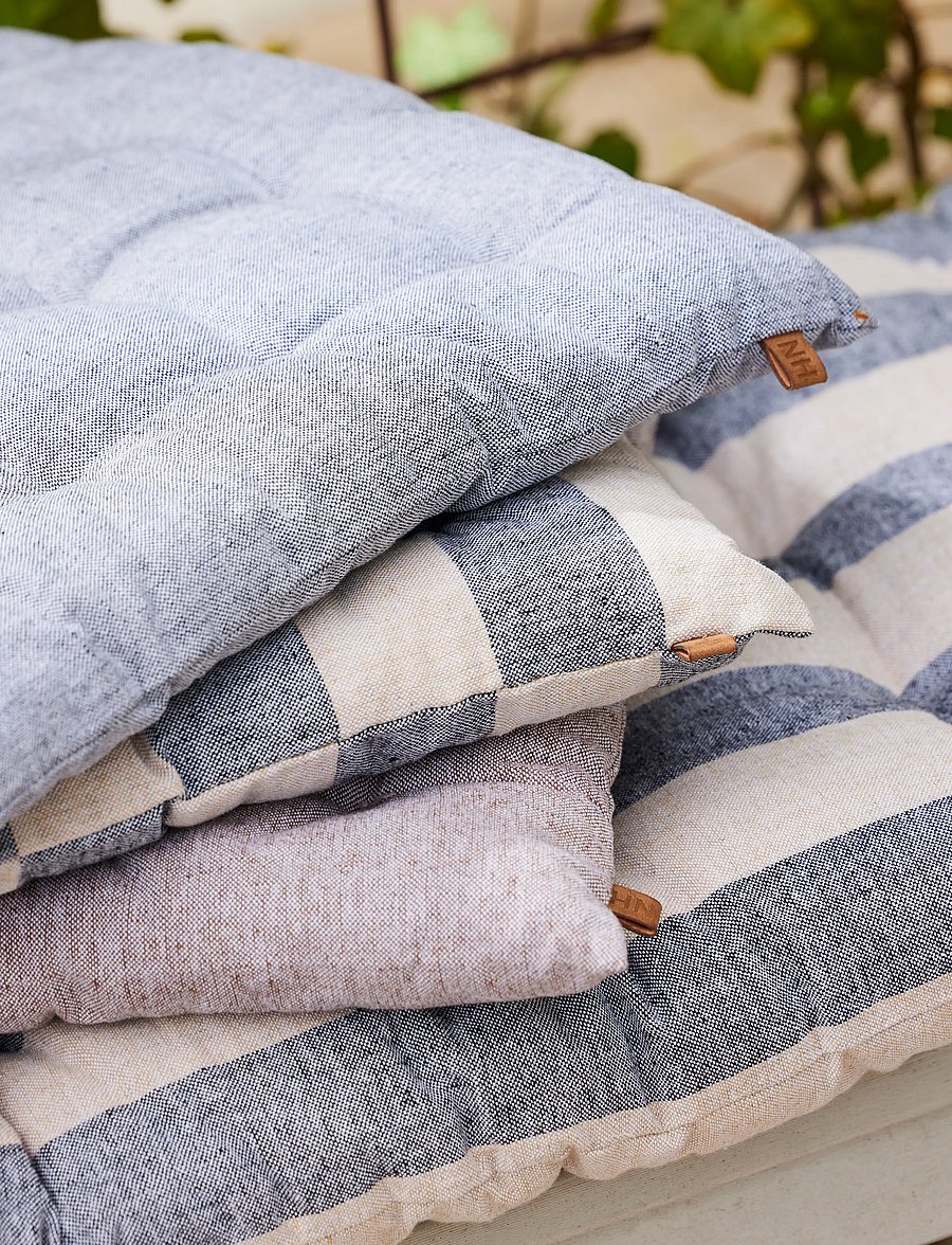 Noble House - BENCH CUSHION - stripe 40x - 2