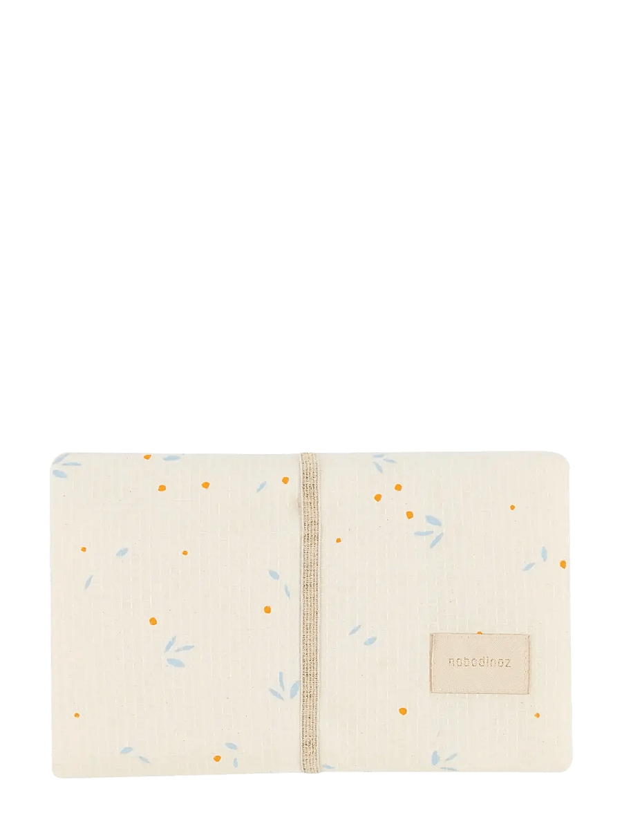 NOBODINOZ - Waterproof changing pad Mozart Opera - mähkimispadjad - orange cherries - 0