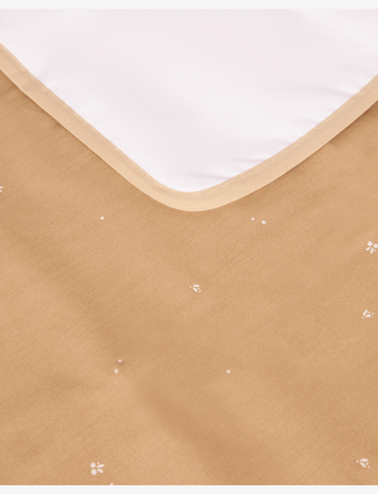 NOBODINOZ - STORIES CHANGING PAD 45X65 - hoitoalustat - blush little cherries - 2
