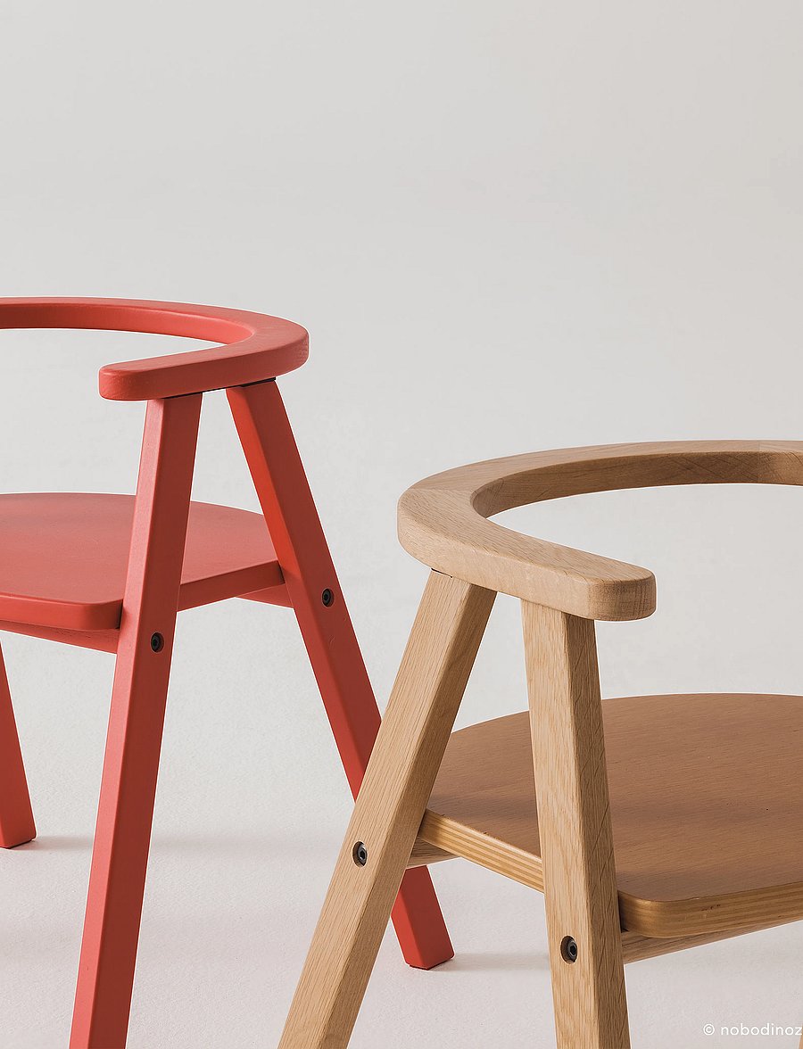 NOBODINOZ - GROWING GREEN KID CHAIR COLORED - stühle & hocker - red - 0