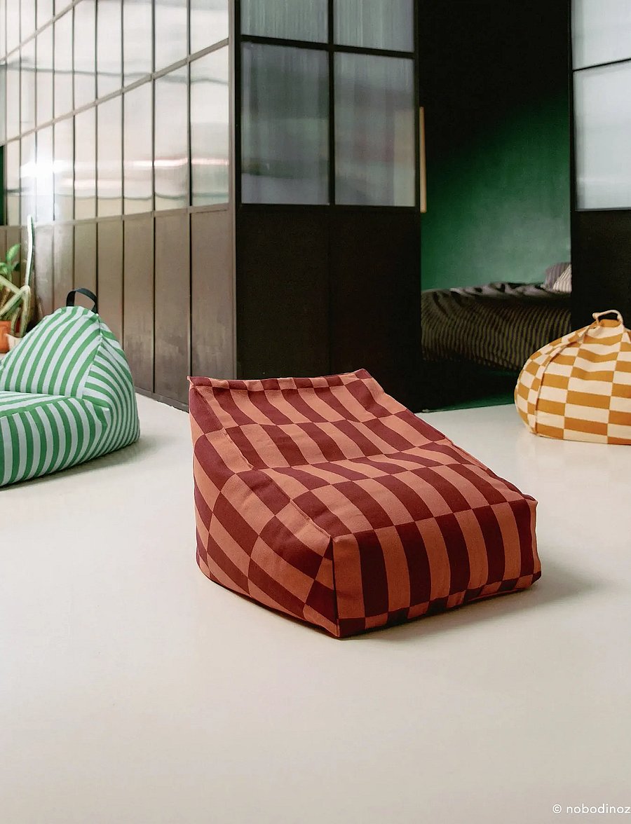 NOBODINOZ - VIBES ARMCHAIR BEAN BAG 74X40X60 - kėdės - maroon tiles - 0