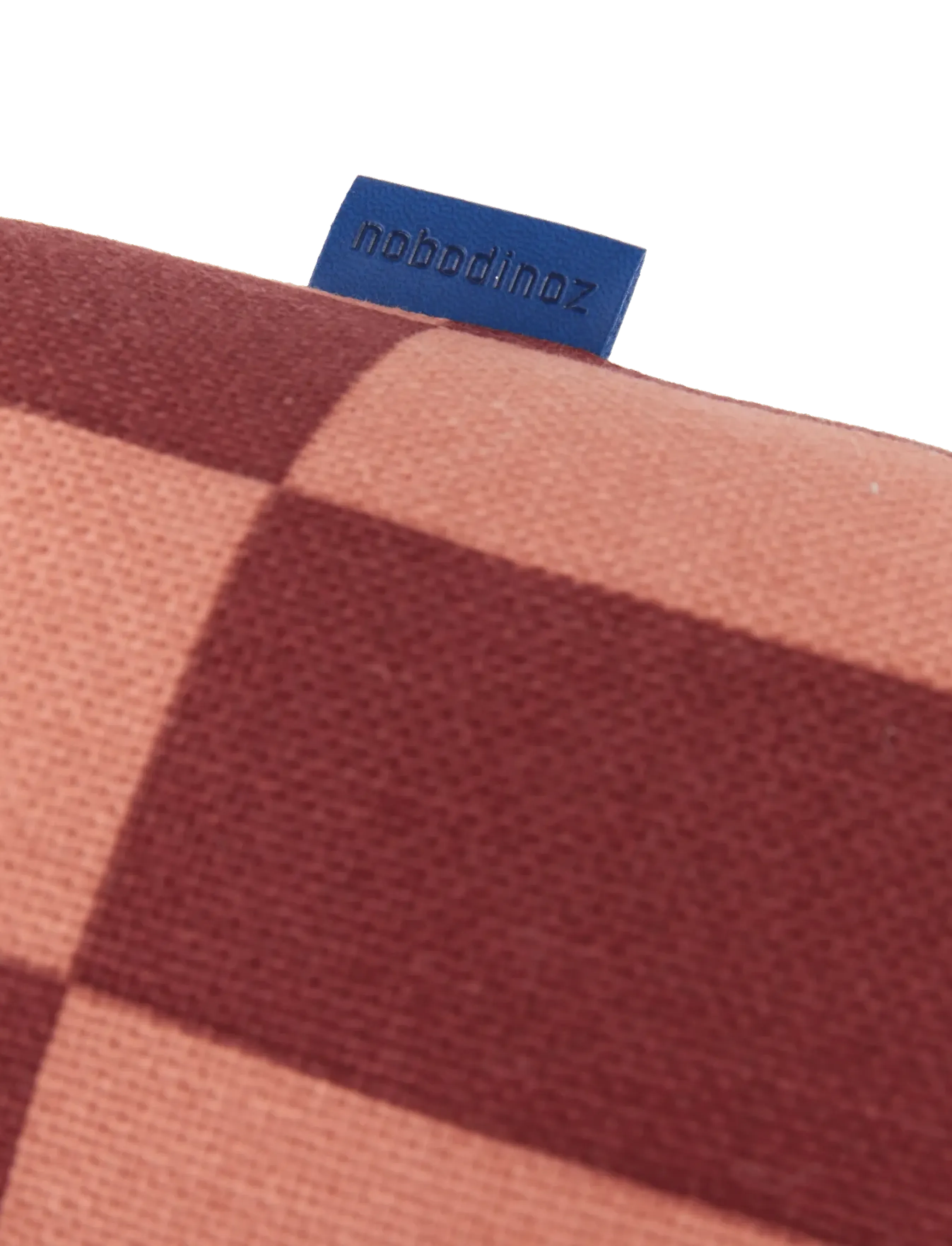 NOBODINOZ - VIBES CYLINDER CUSHION 50X18 - koristetyynyt - maroon tiles - 3