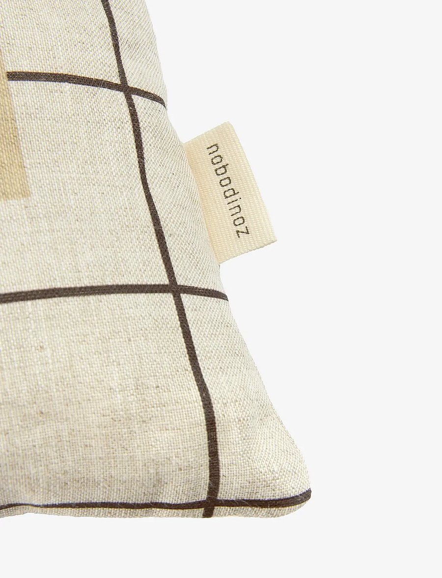 NOBODINOZ - VIBES RECT. CUSHION LINEN 33X22 S - dekorative kissen - black grid home - 2