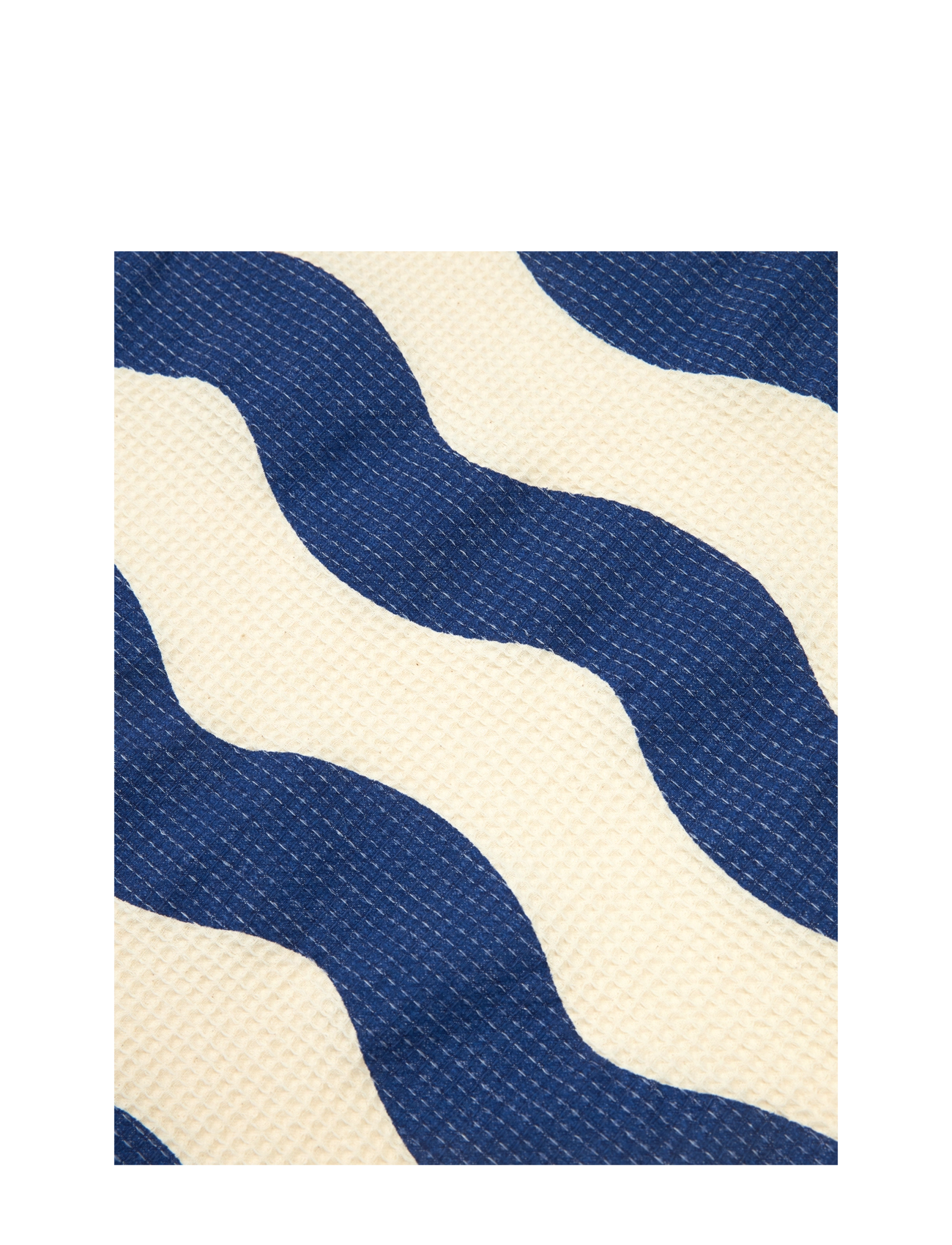 NOBODINOZ - PORTOFINO BEACH TOWEL 84X150 - handklæði - blue waves waffle - 4