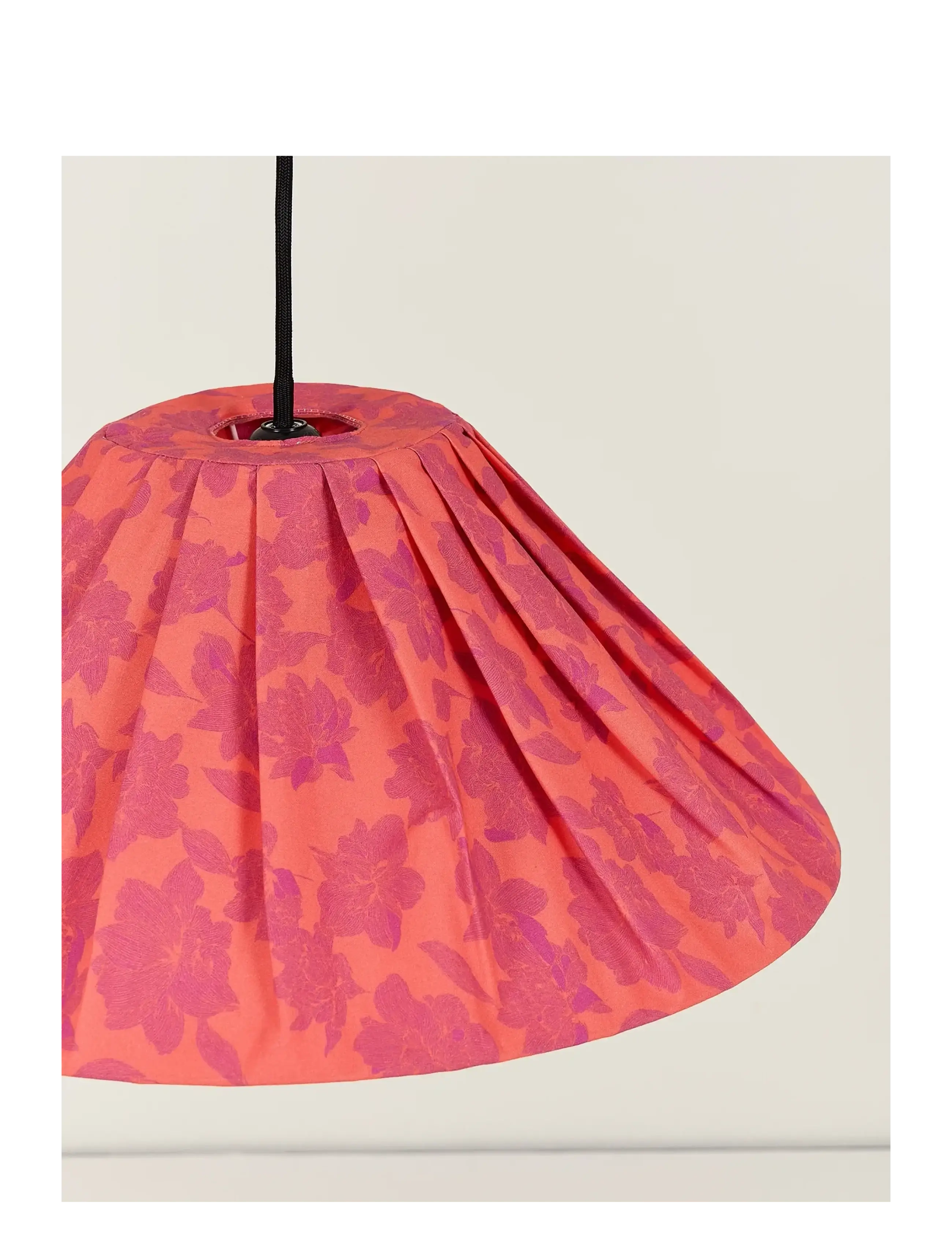 NOBODINOZ - Pleated pendant lampshade diam. 50cm Ava - plafonniers - red peonies - 3