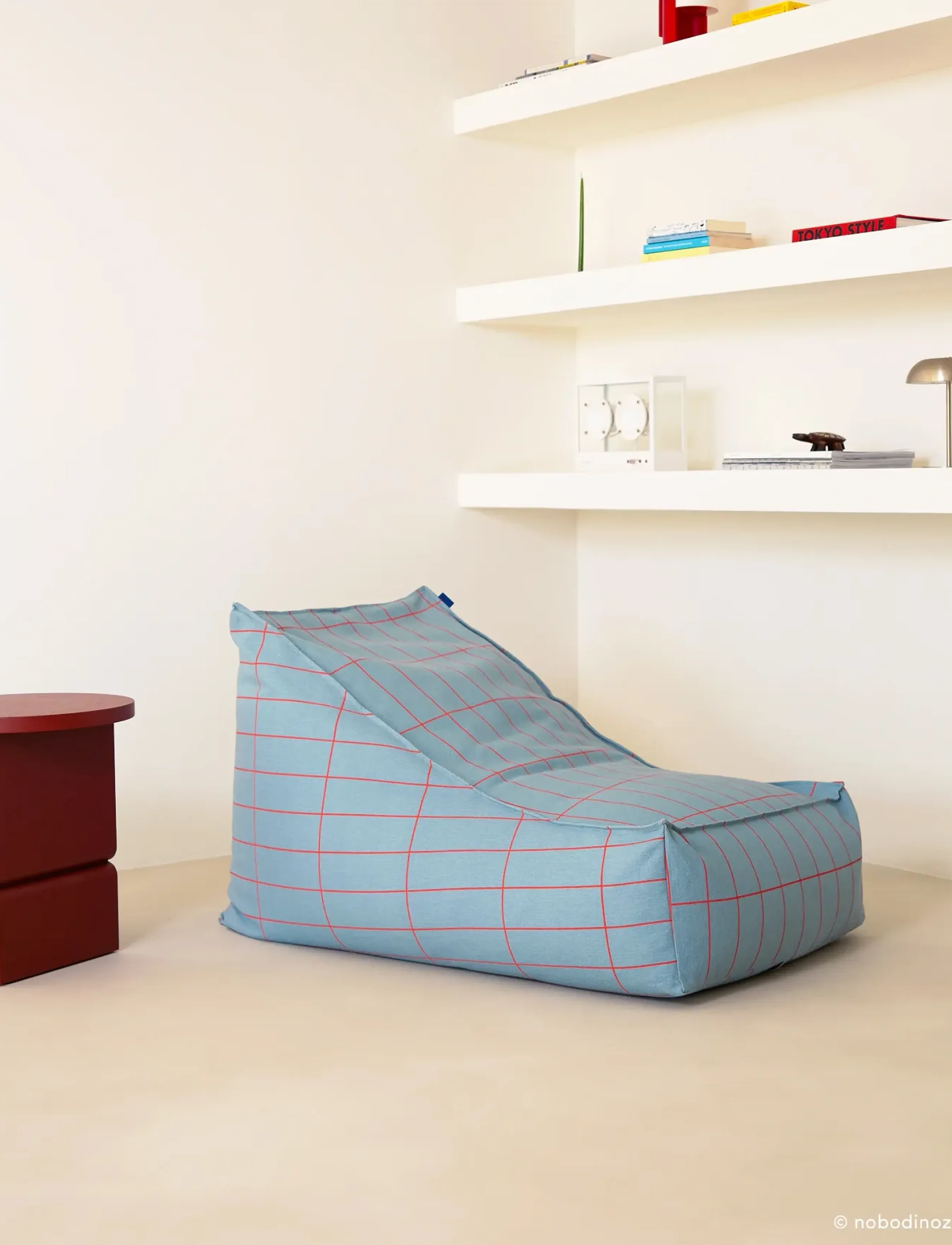 NOBODINOZ - Long beanbag - adult size - Vibes - puffer og lænestole - blue red grid - 2