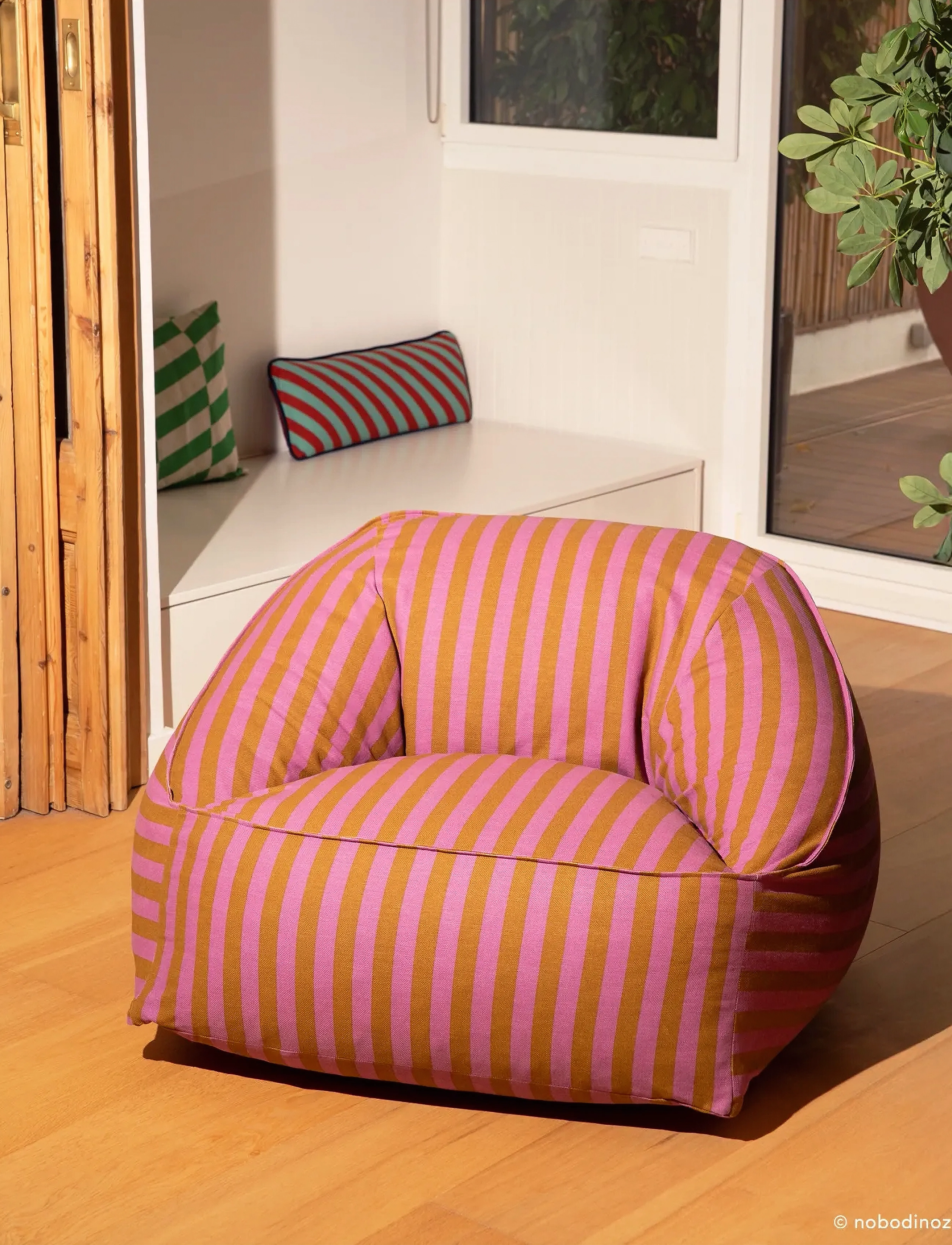 NOBODINOZ - Armchair beanbag - adult size - Ziggy - puffer og lænestole - pink curry stripes - 2
