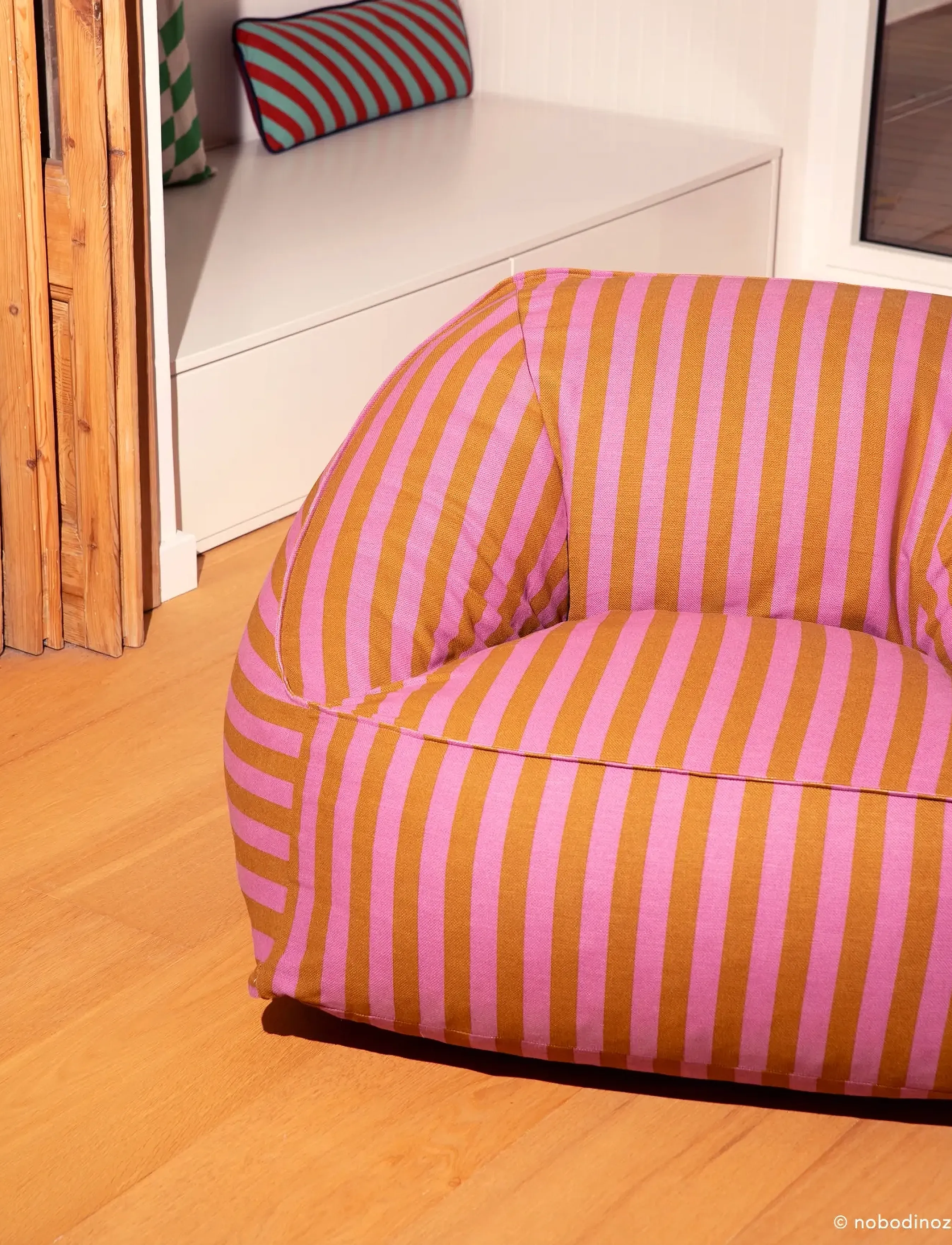 NOBODINOZ - Armchair beanbag - adult size - Ziggy - puffer og lænestole - pink curry stripes - 3
