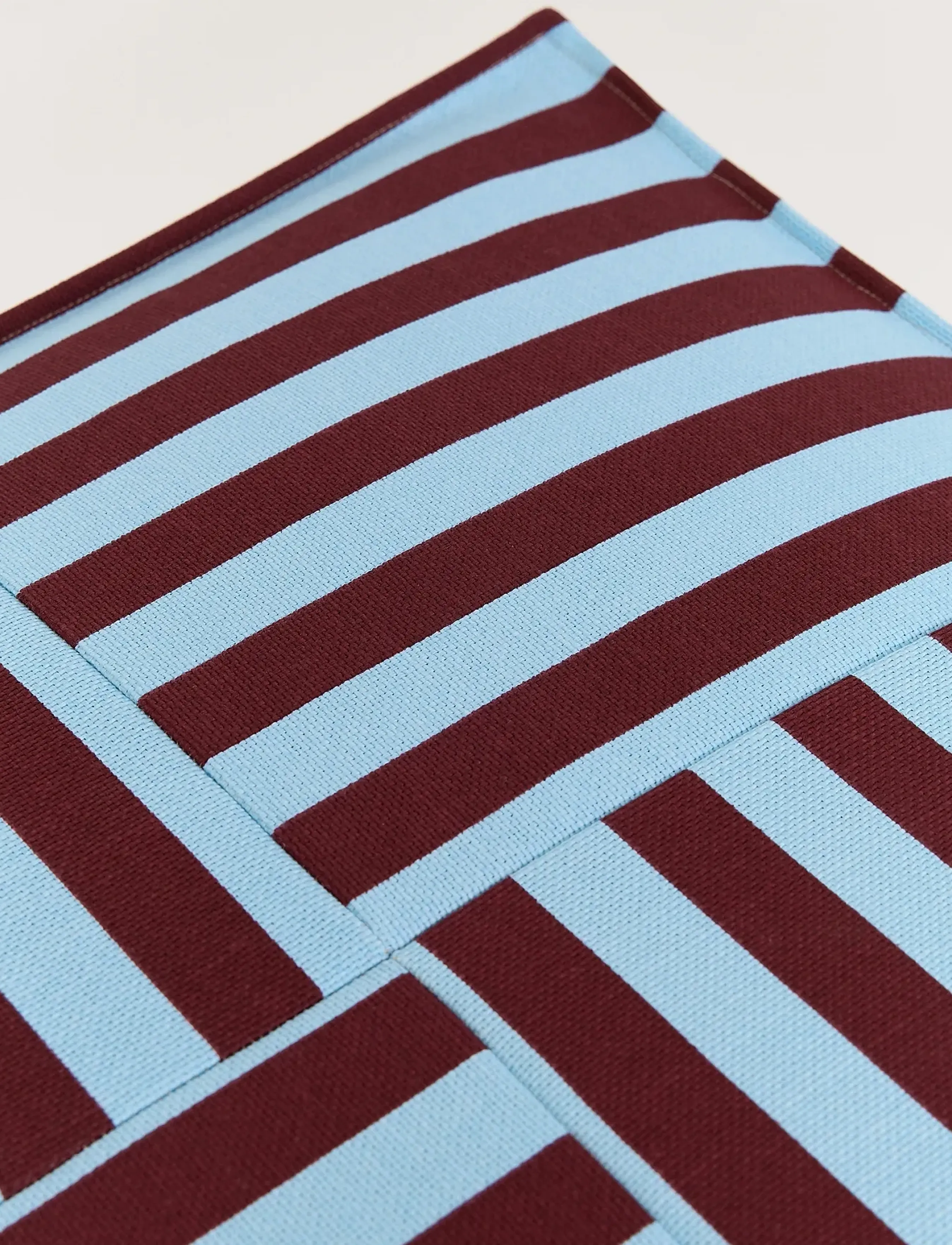 NOBODINOZ - Ottoman beanbag  - adult size - Otto - puffer og lænestole - burgundy blue stripes - 4