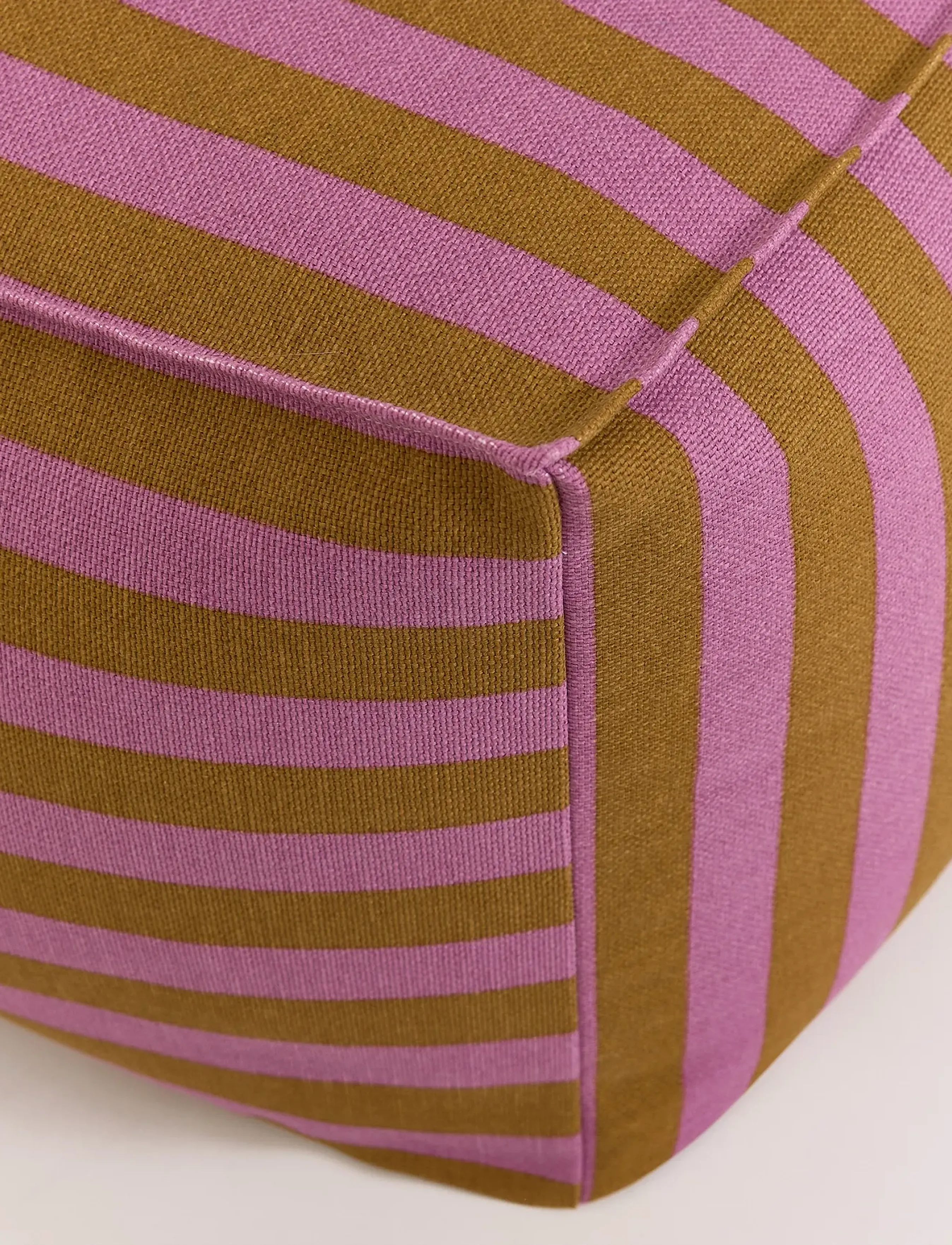 NOBODINOZ - Ottoman beanbag  - adult size - Otto - poufs et fauteuils - pink curry stripes - 5