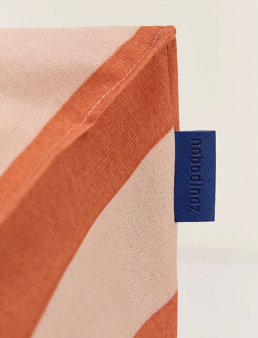 NOBODINOZ - Outdoor armchair beanbag - kid size - Vibes - havemøbler - tangerine tiles - 3