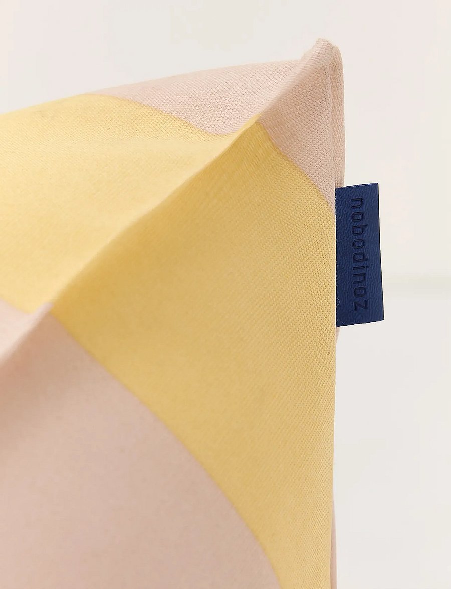 NOBODINOZ - Outdoor armchair beanbag - kid size - Vibes - havemøbler - yellow pink stripes - 2