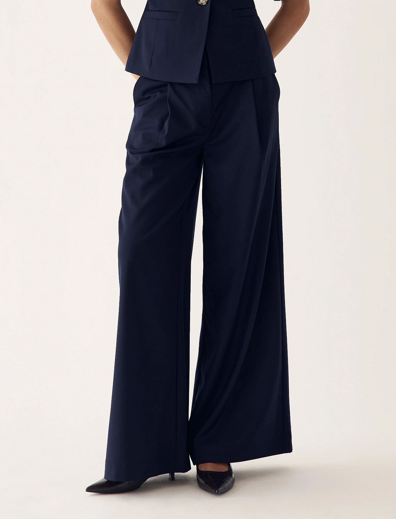 Noella Kazia Pants - - XL 1