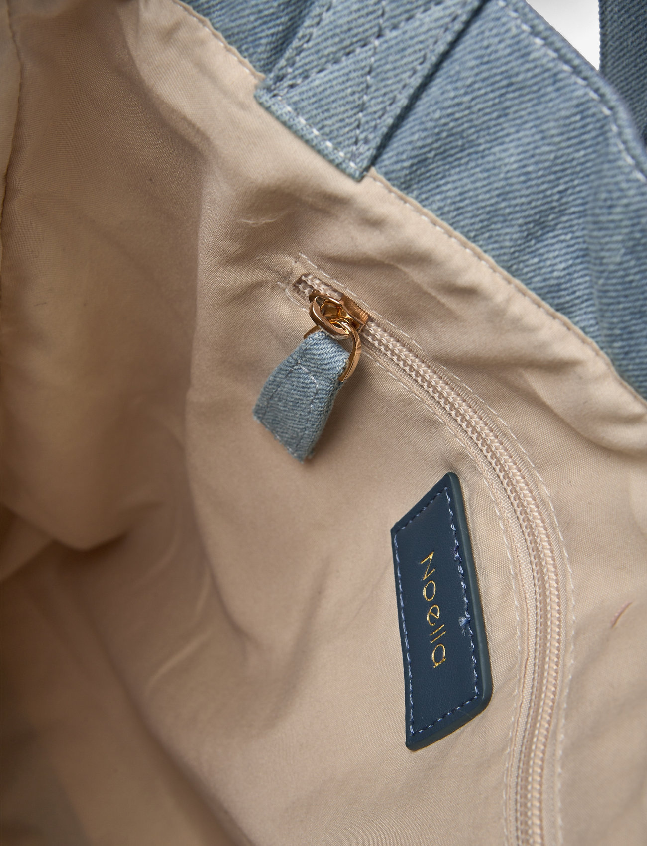 Noella - Norri Tote Bag - tote bags - light blue - 4